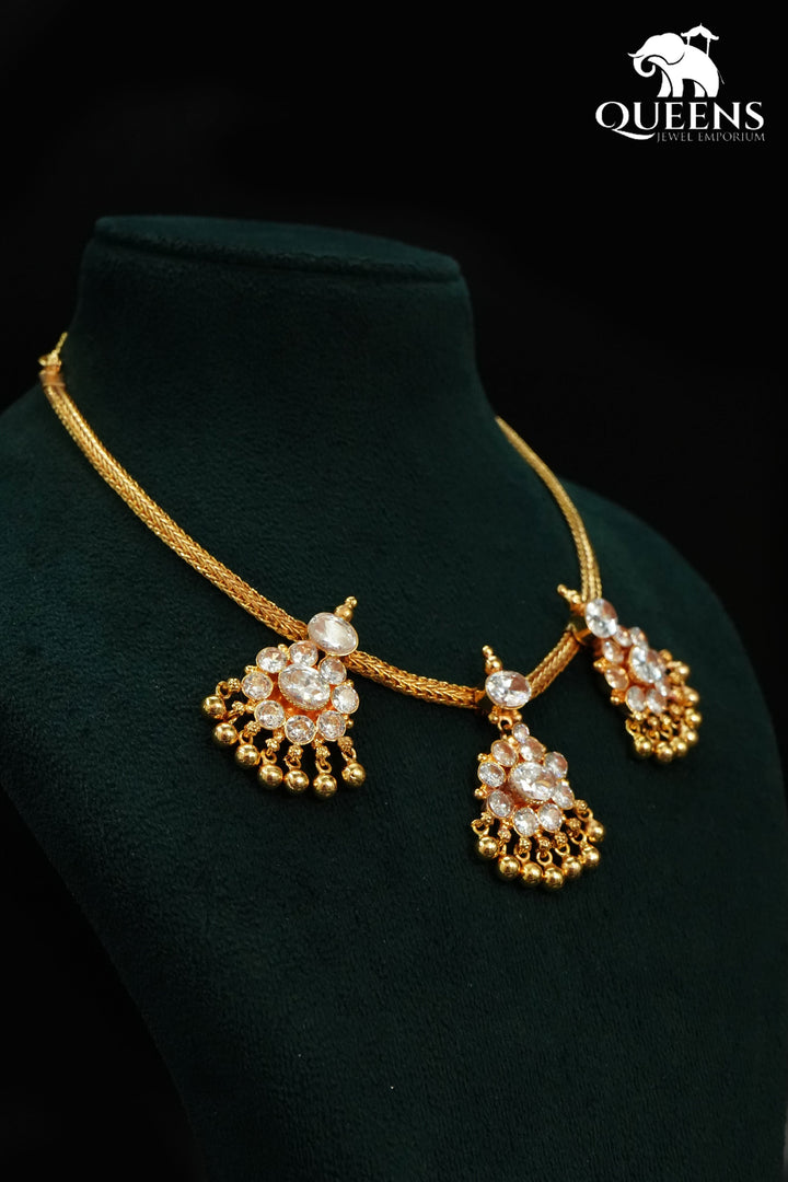 MOONU PATHAKAM ADIGAI - Queens Jewel Emporium