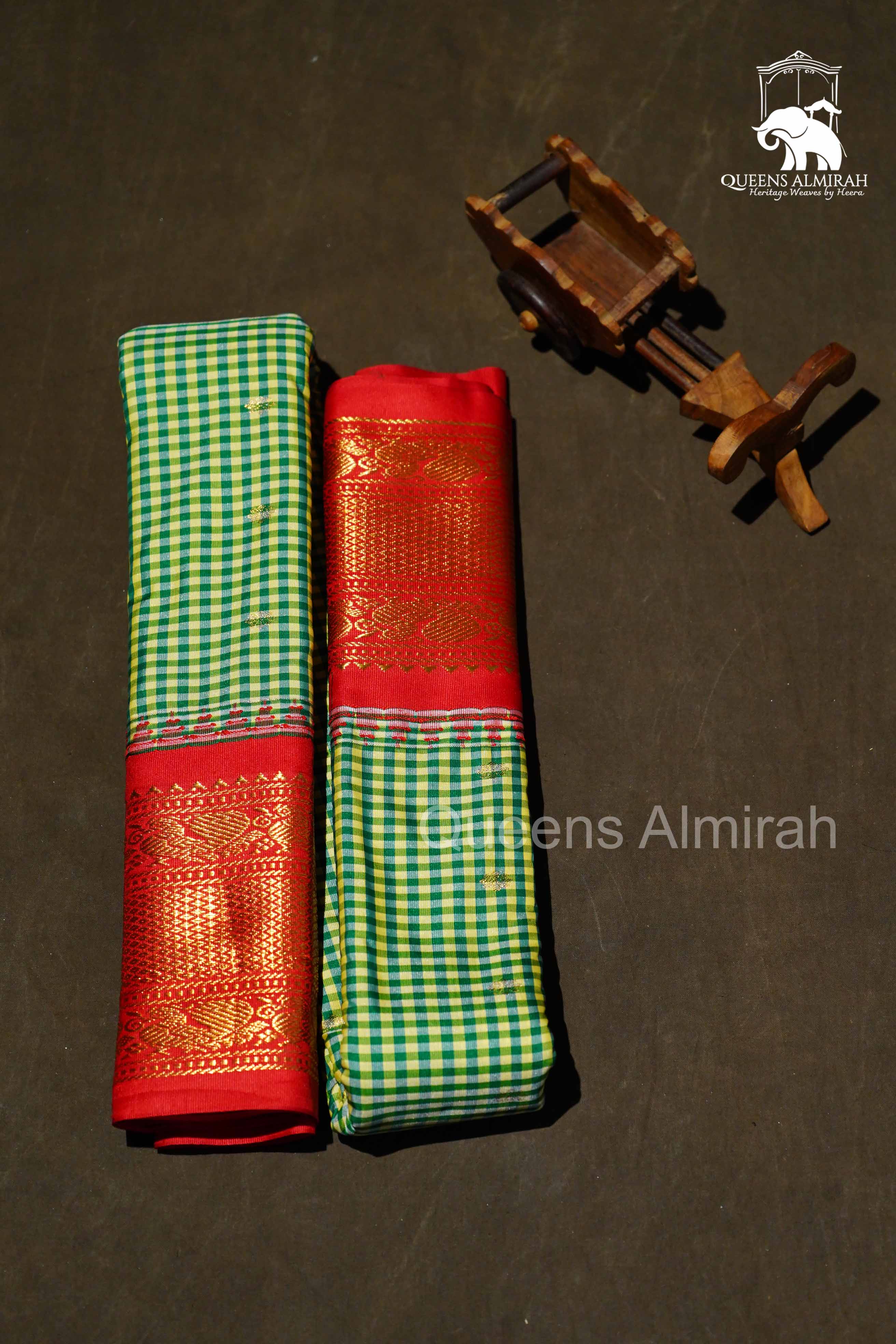 Green Kattam With Red Border Semi Gadwal Silk Saree