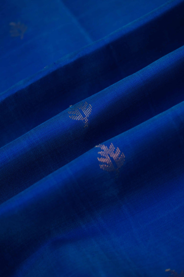 MEDIUM PERISAN BLUE WITH PERISAN INDIGO DESIGNER SILK SAREE - Queens Jewel Emporium