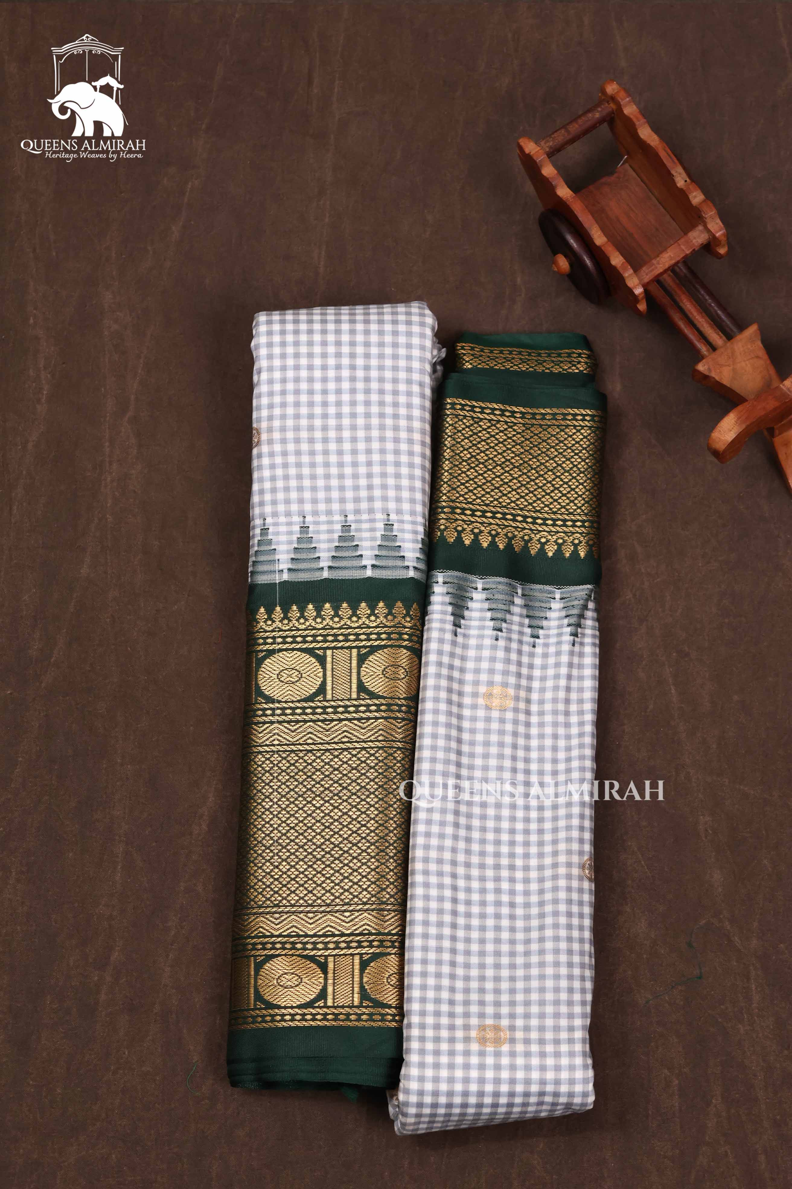 White Kattam With Green Semi Gadwal Silk Saree