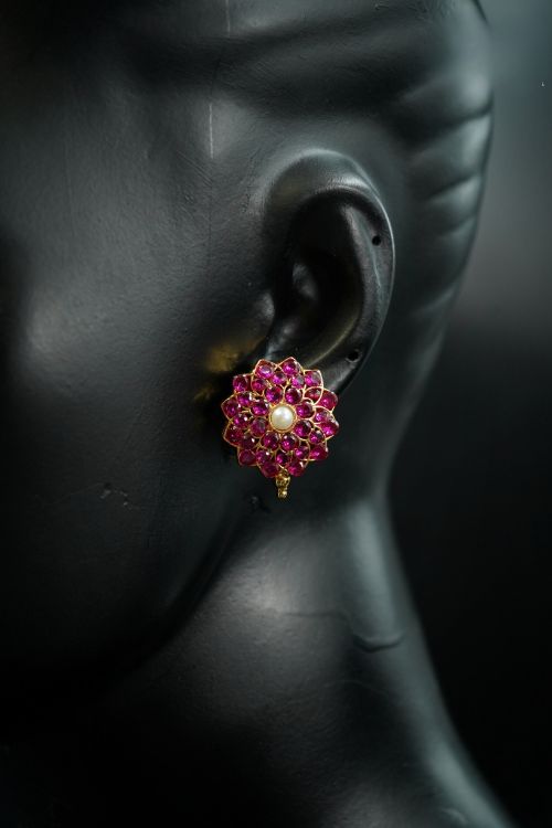 Grand Stud - Queens Jewel Emporium
