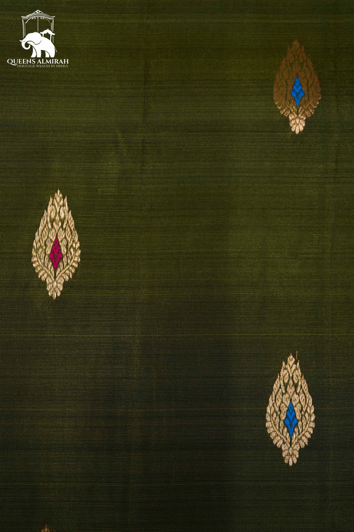 DARK OLIVE GREEN WITH WOVEN BORDER KANCHIVARAM SILK SAREE - Queens Jewel Emporium