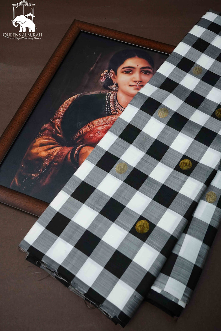 BLACK AND WHITE CHECKED PURE KANCHIVARAM SILK SAREE - Queens Jewel Emporium
