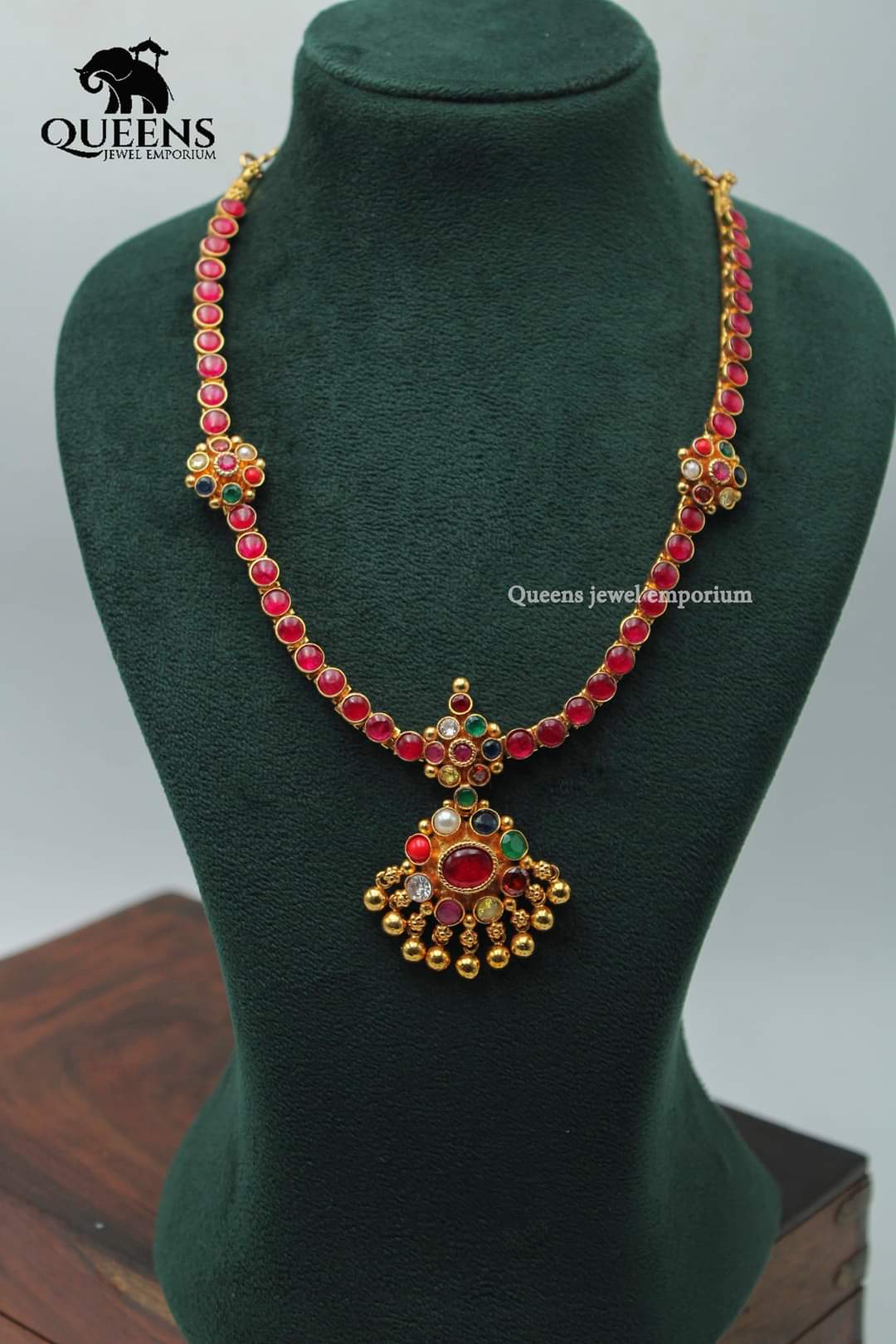 Navaratna necklace designs hotsell