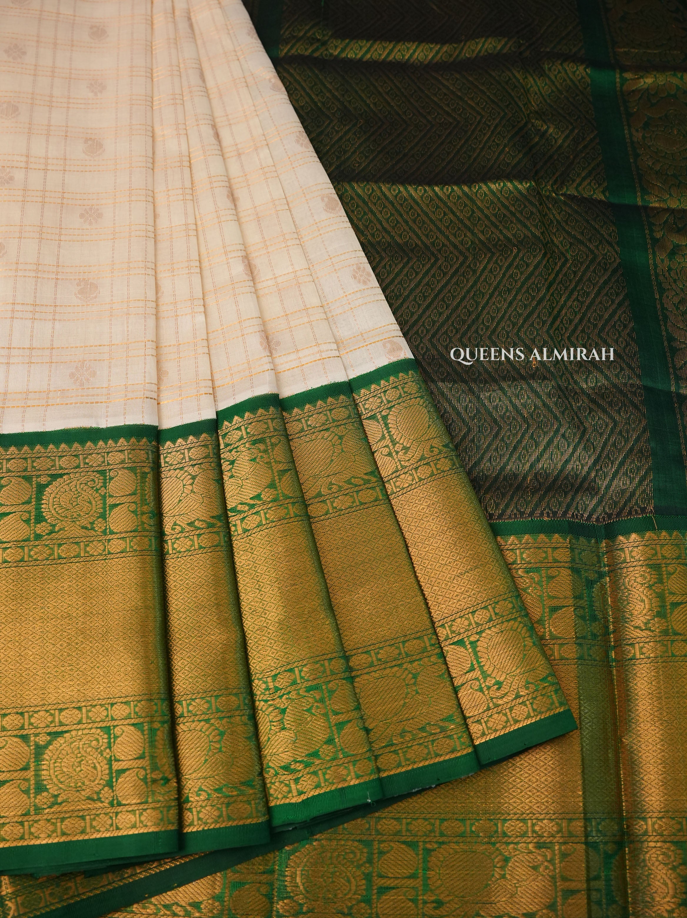 White Kattam Butta With Green Pure Silk Cotton Saree