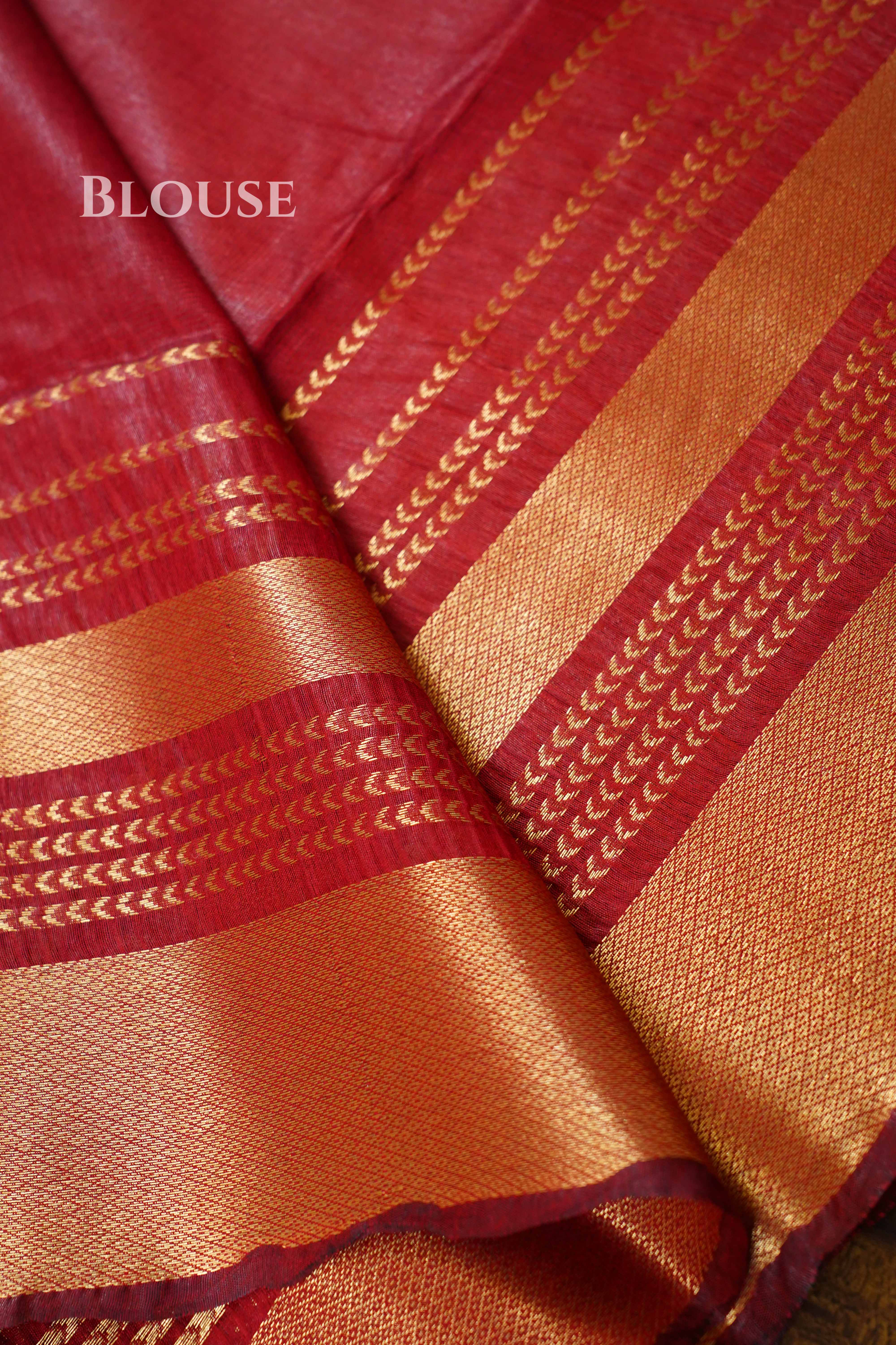 Crimson Red Maheshwari saree QUEENS ALMIRAH