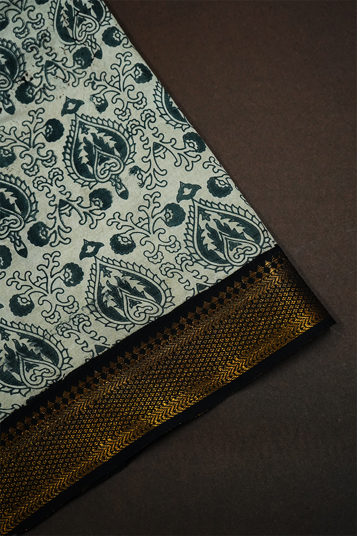 TEAL GREEN WITH  GOLDEN BORDER MANGALGIRI SAREE - Queens Jewel Emporium