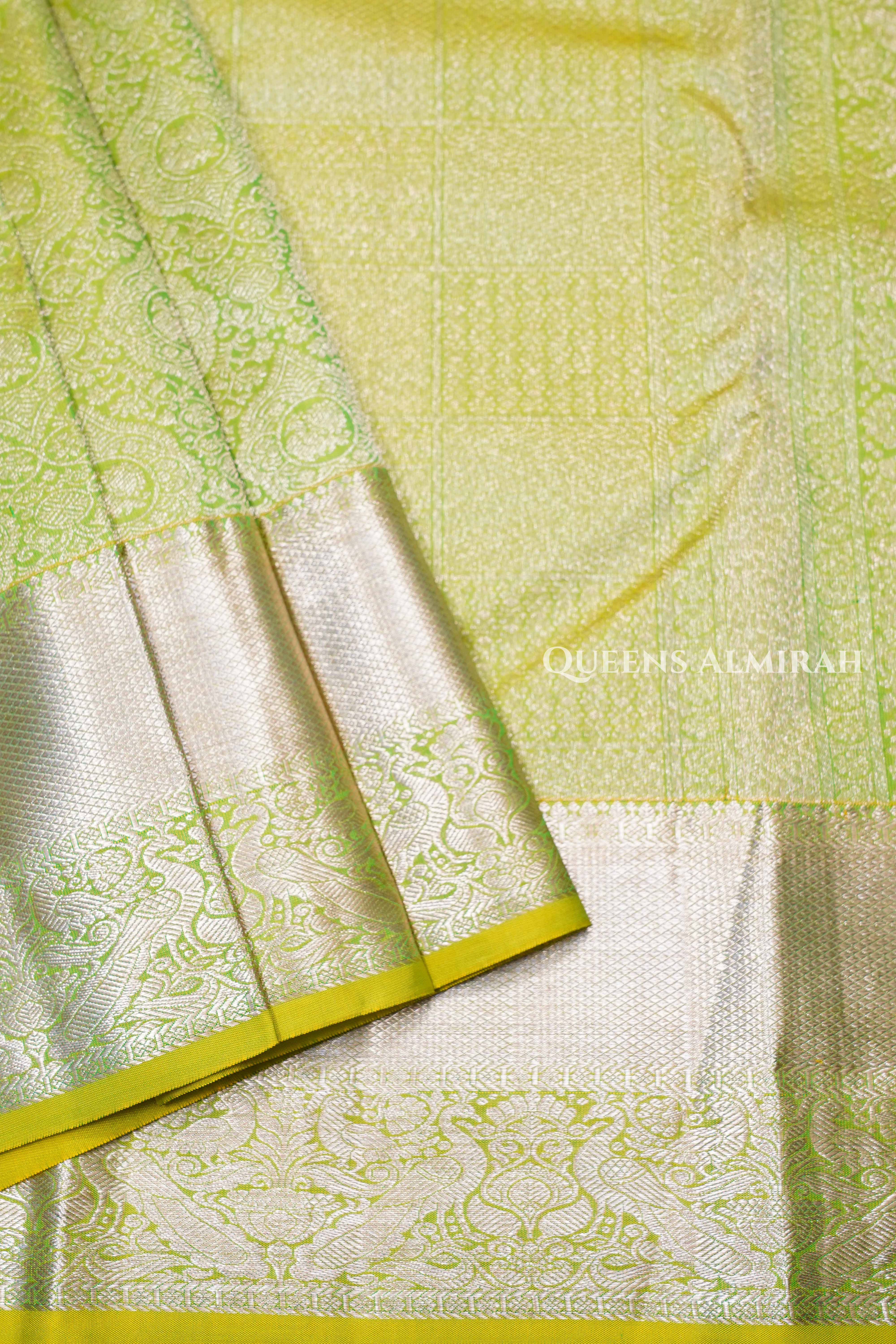Lemon Green Pure kanchivaram Silk Saree