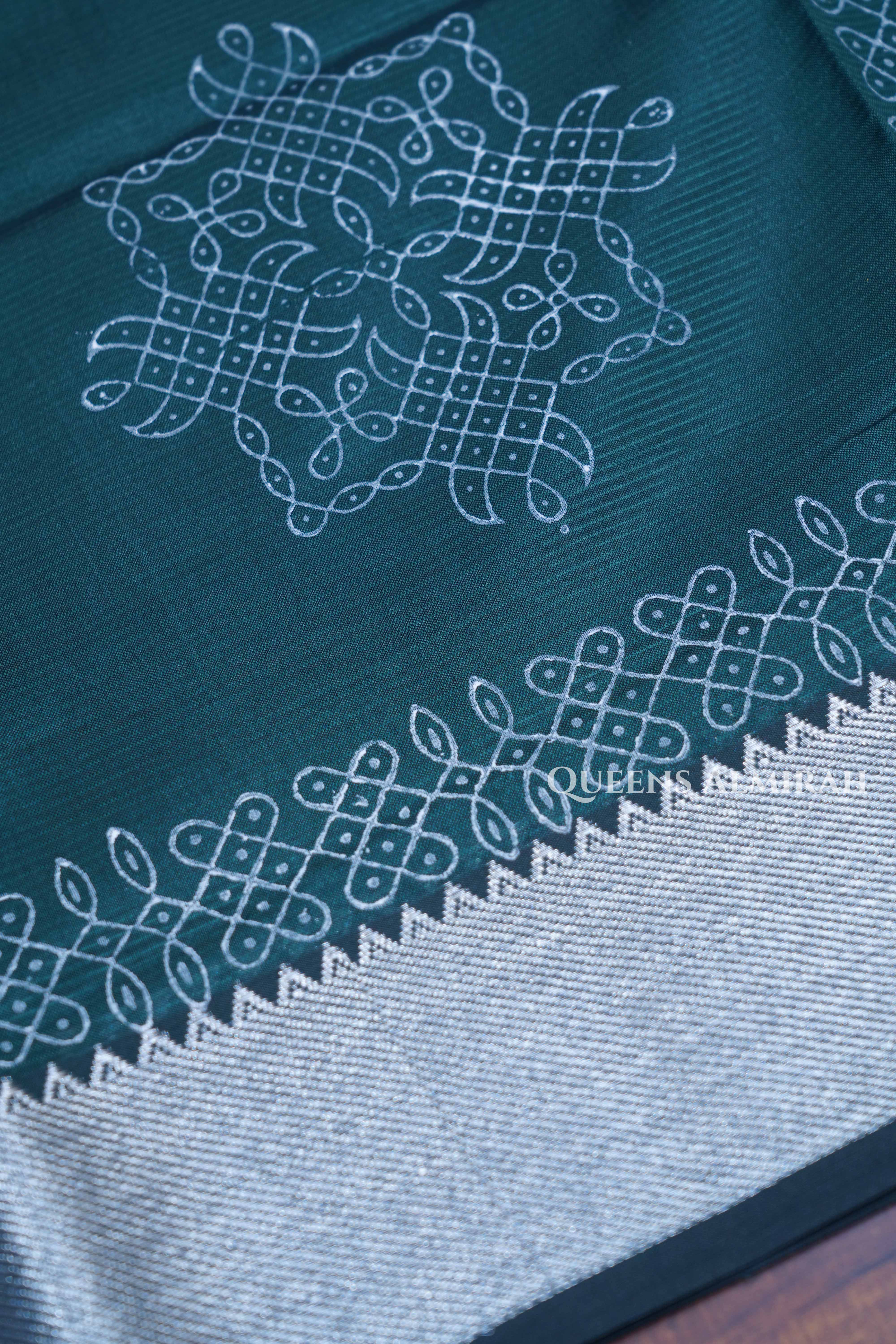 Dark Green Mangalgiri Saree