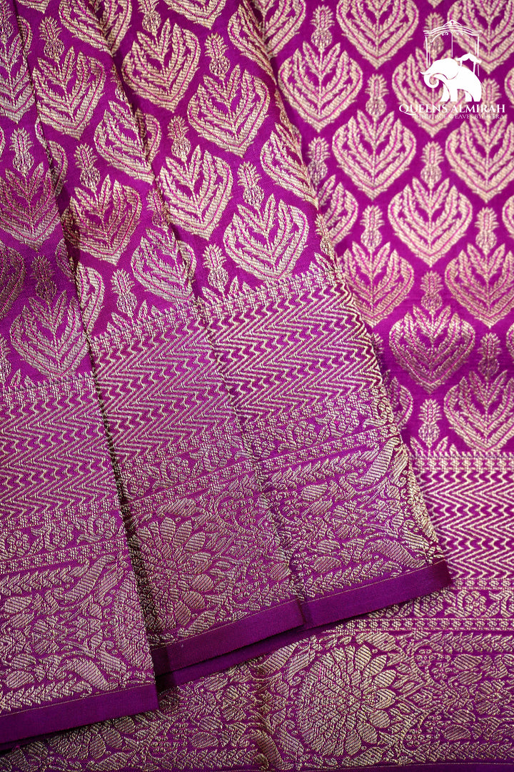 MULLED WINE WITH WOVEN BORDER SOFT SILK SAREE - Queens Jewel Emporium