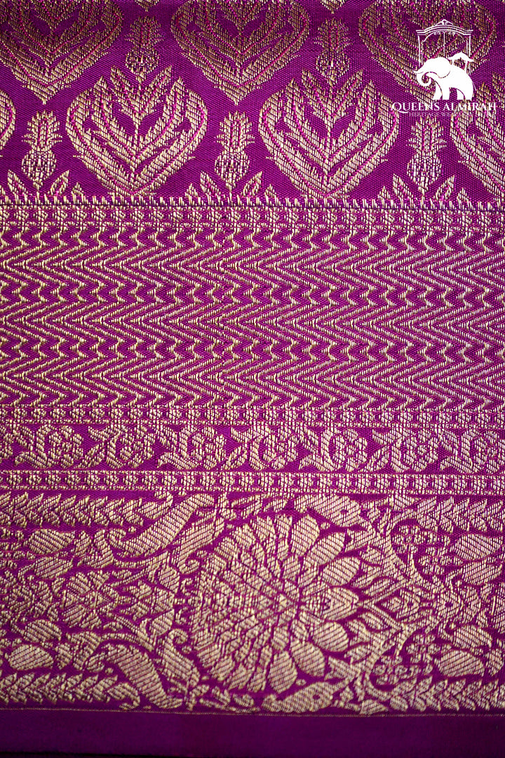 MULLED WINE WITH WOVEN BORDER SOFT SILK SAREE - Queens Jewel Emporium