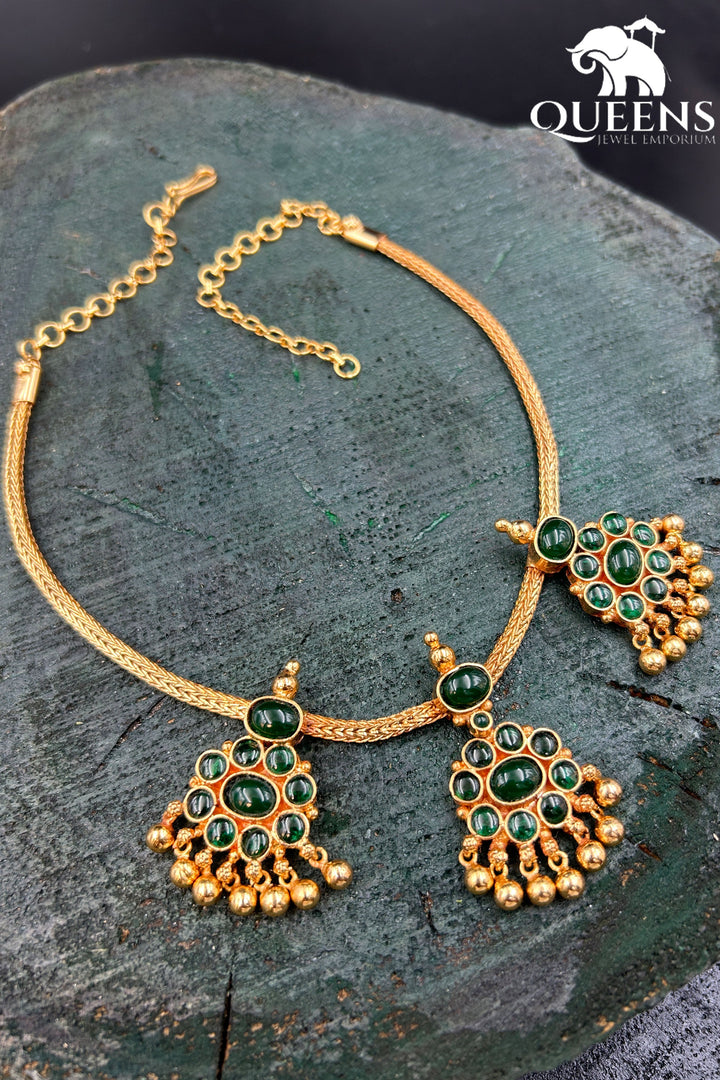 MOONU PATHAKAM ADIGAI - Queens Jewel Emporium