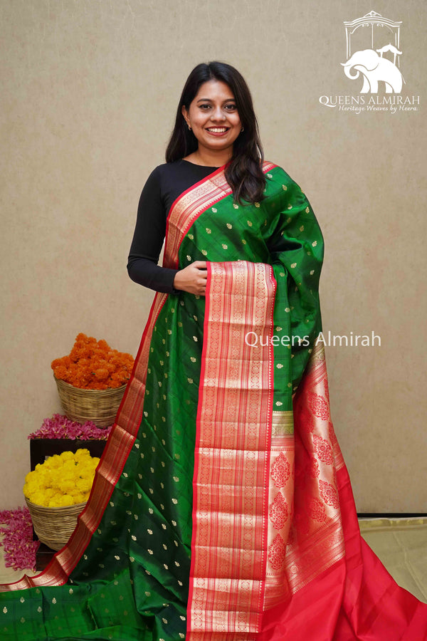 LEAF GREEN WITH RED PURE KANCHIVARAM SILK SAREE - Queens Jewel Emporium