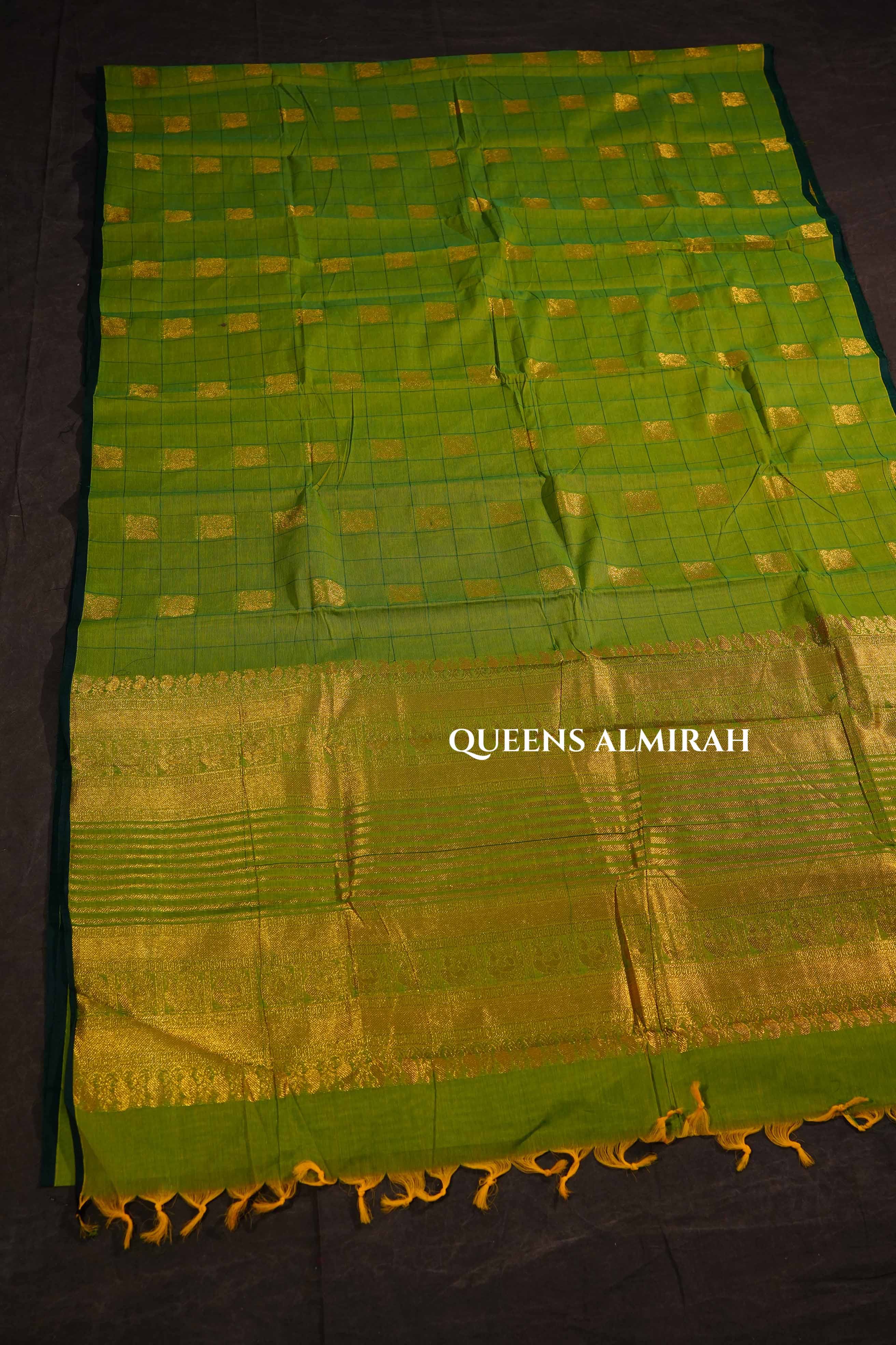 Parrot Green Kattam With Peacock Butta Kanchi Cotton Saree