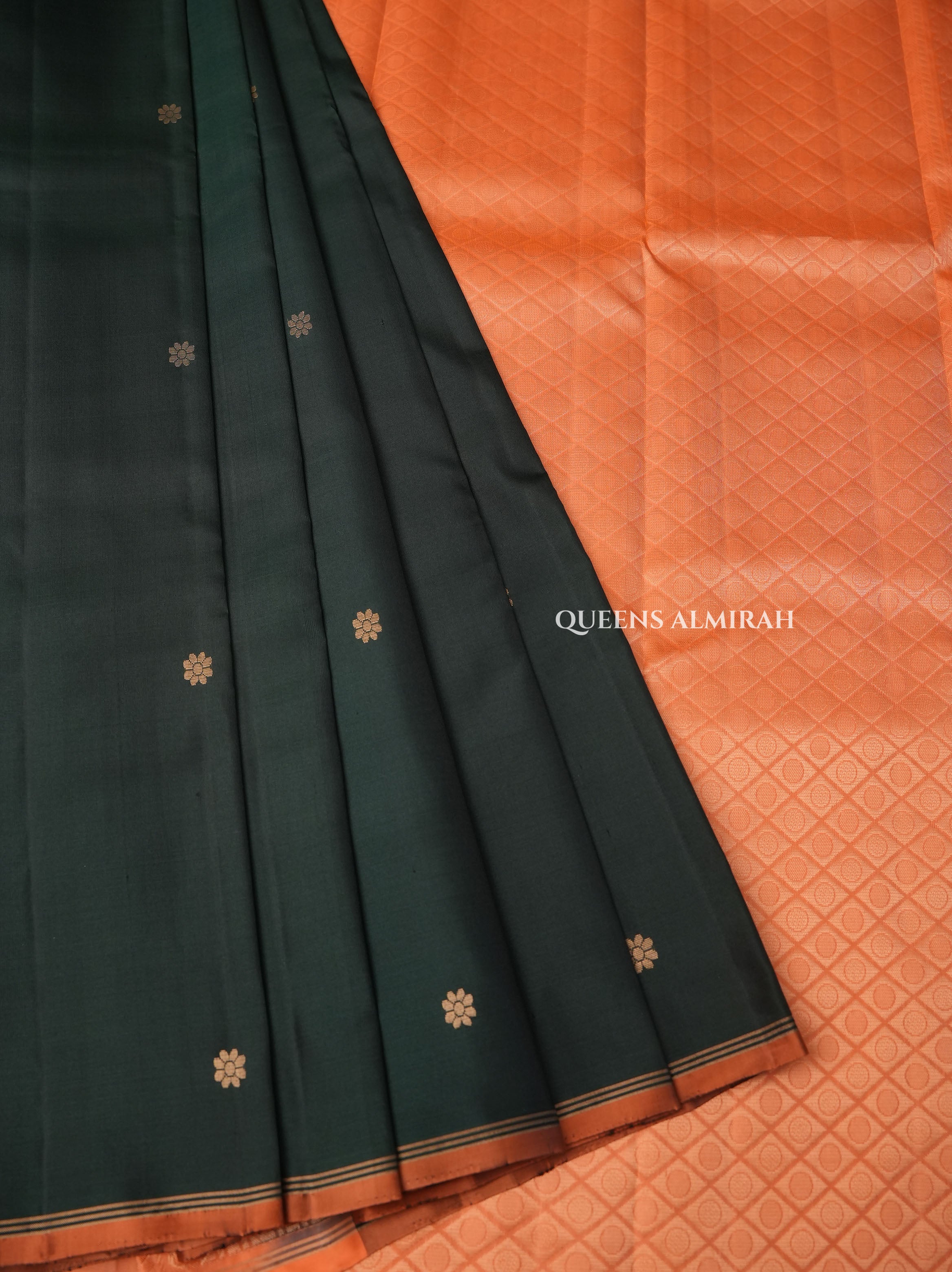 Dark Green With Peach Pure Kanchivaram Silk Saree
