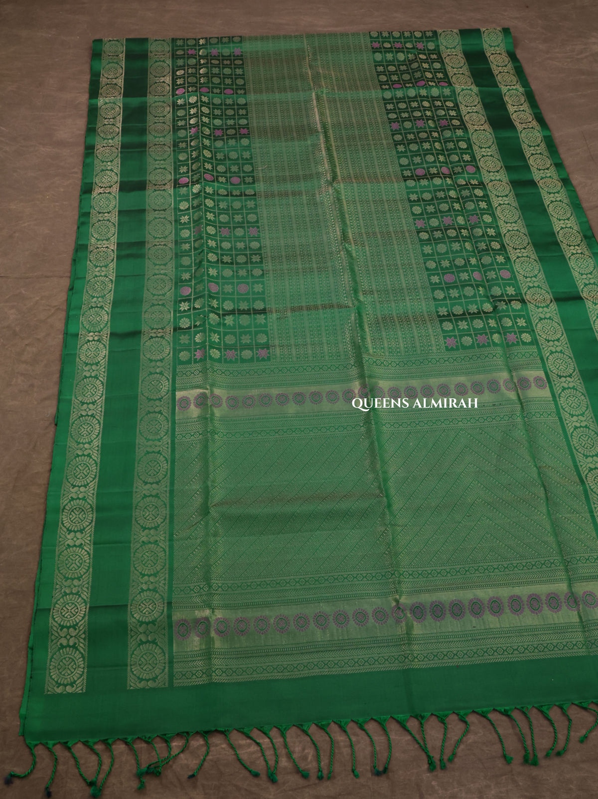Meenakshi Green Athangudi Inspired Pure Soft Silk Saree