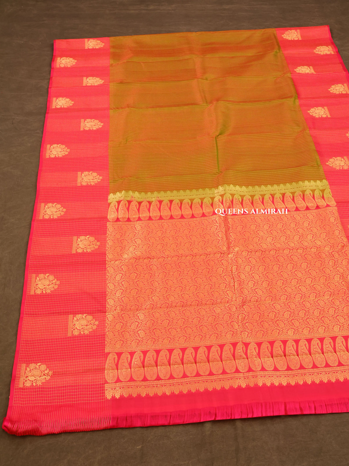 Mehandi Green With Rani Pink Pure Kanchivaram Silk Saree