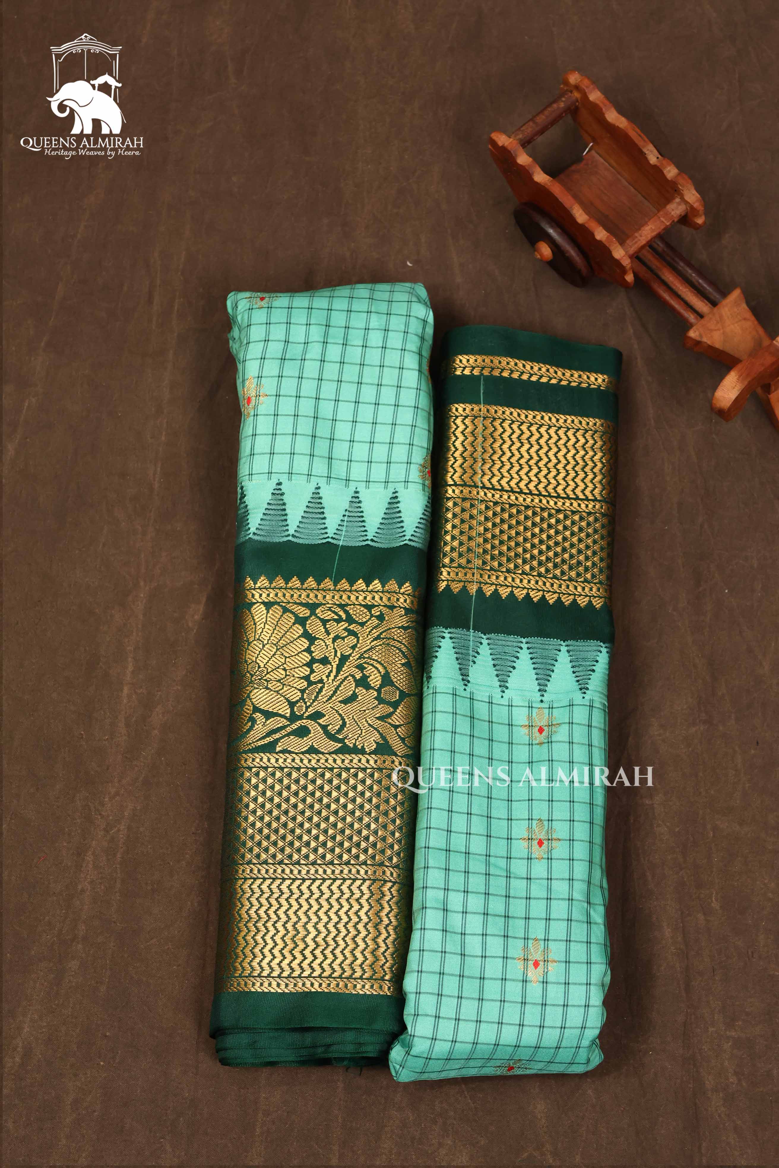 Light Green Kattam With Green Semi Gadwal Silk Saree