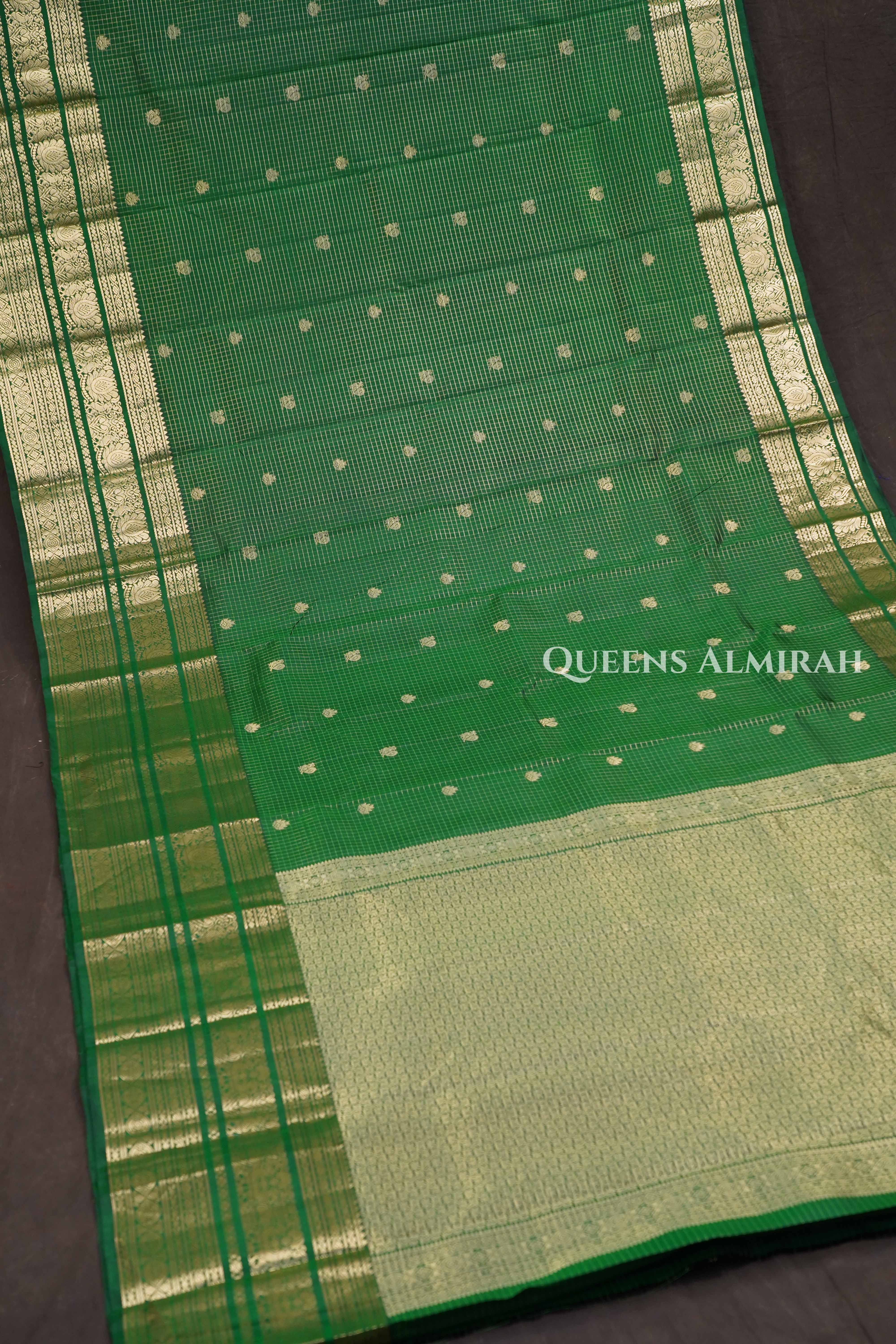 Dark Green Vintage Pure Kanchivaram Silk Saree