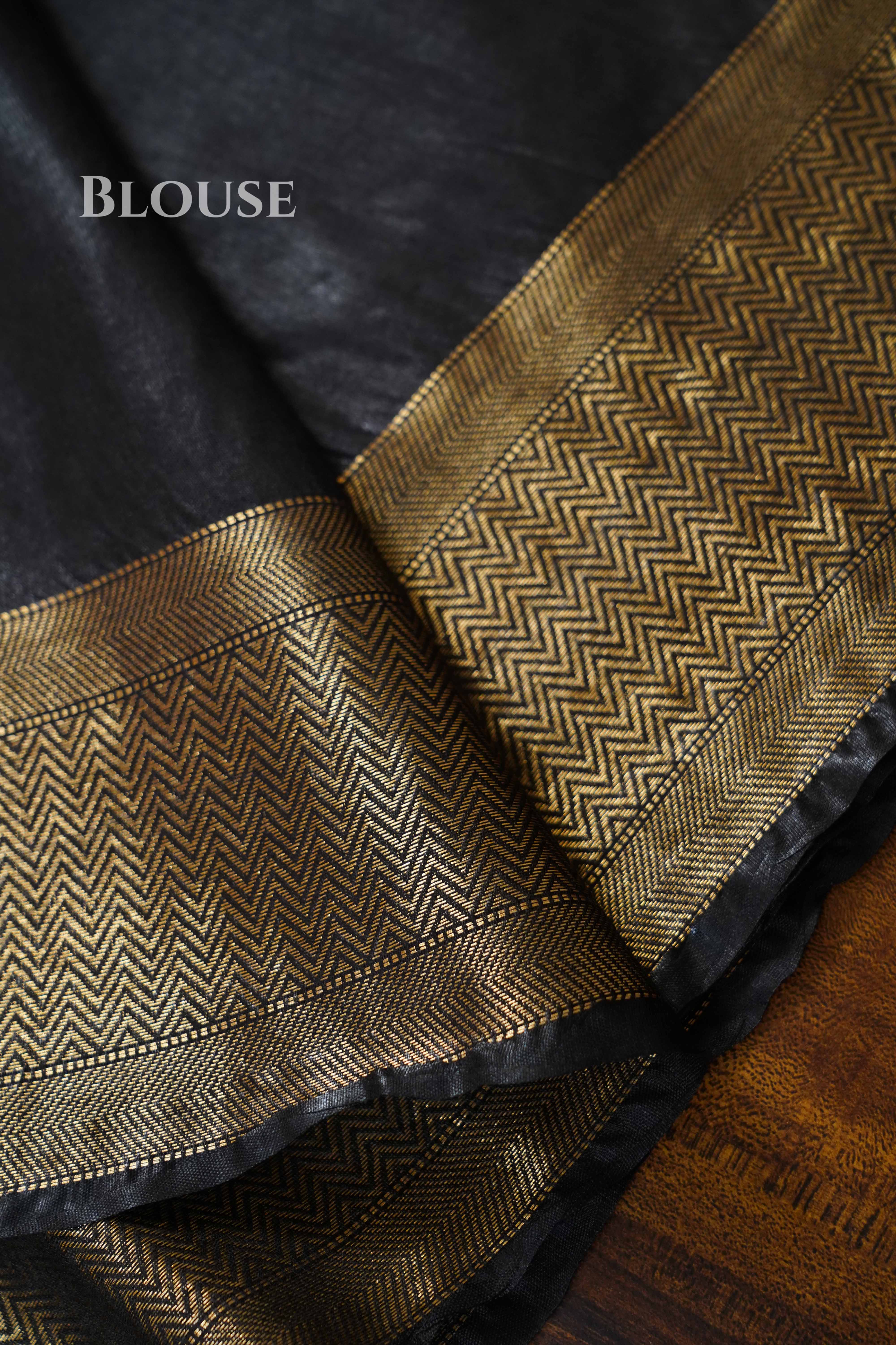 Black Maheshwari Saree QUEENS ALMIRAH