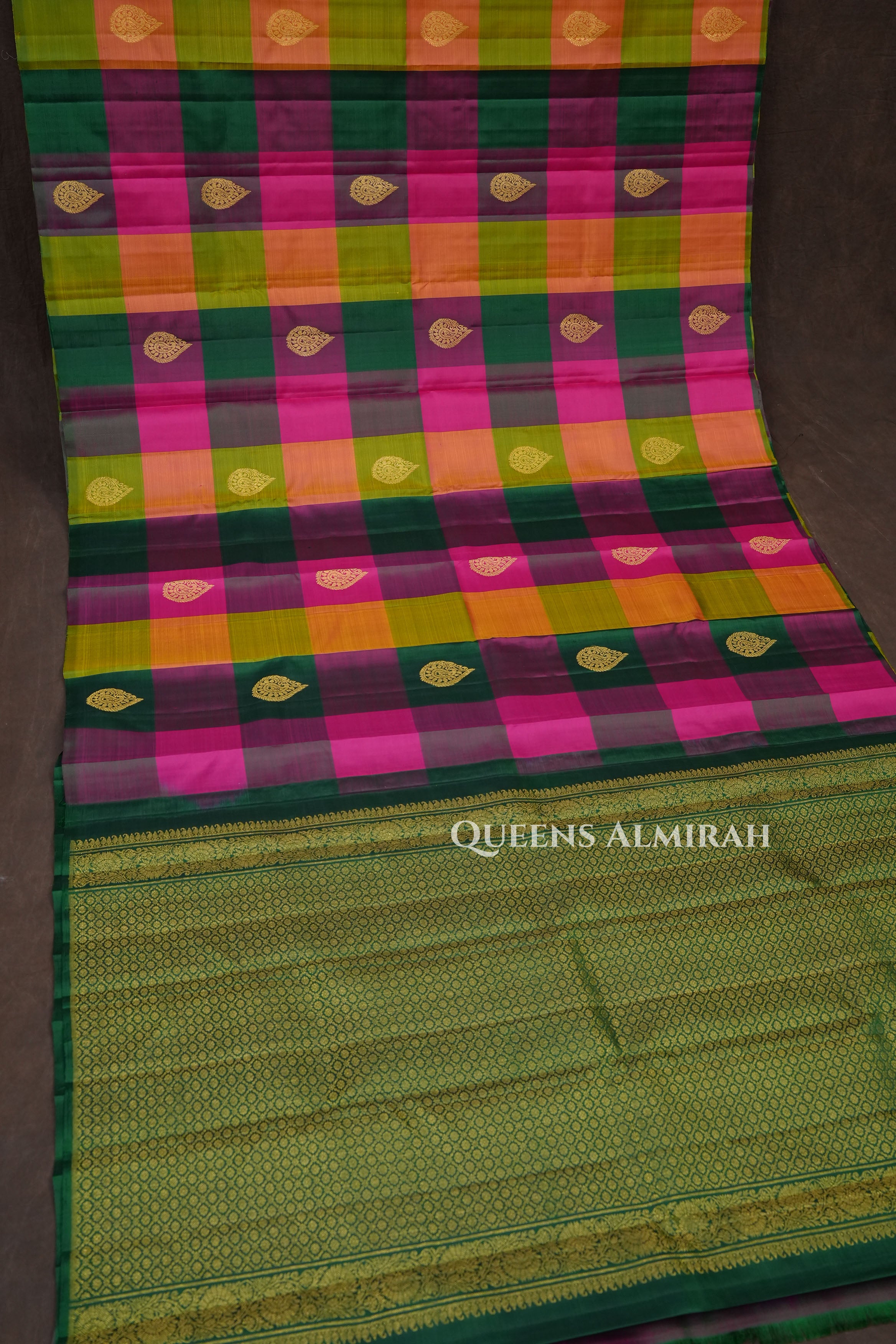 Pazhum Pazhamum Checkerboard Pure Kanchivaram Silk Saree