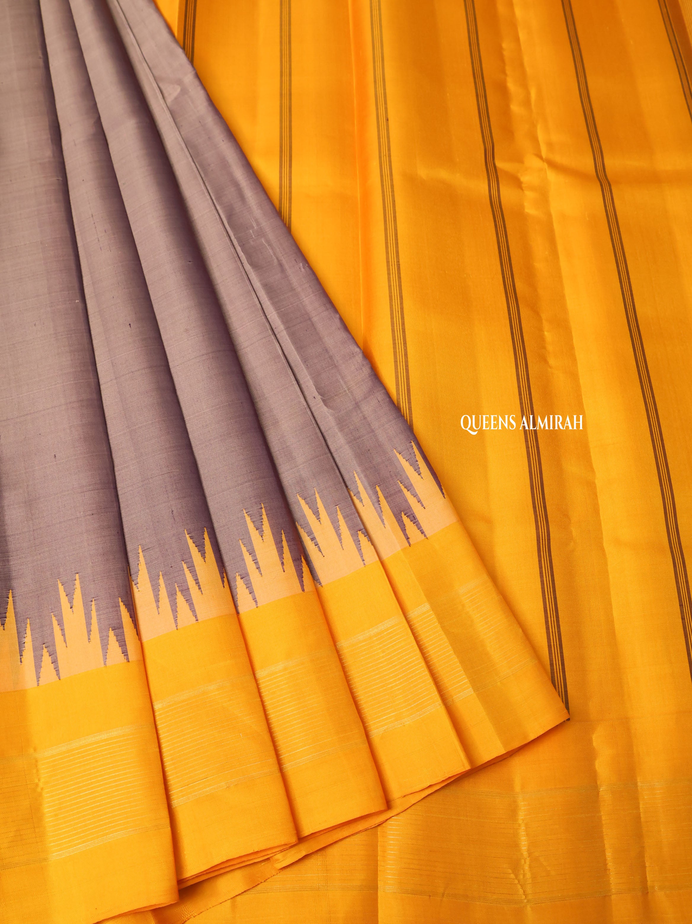 Ash Grey With Ganga Jamuna Border Pure Kanchivaram Silk Saree