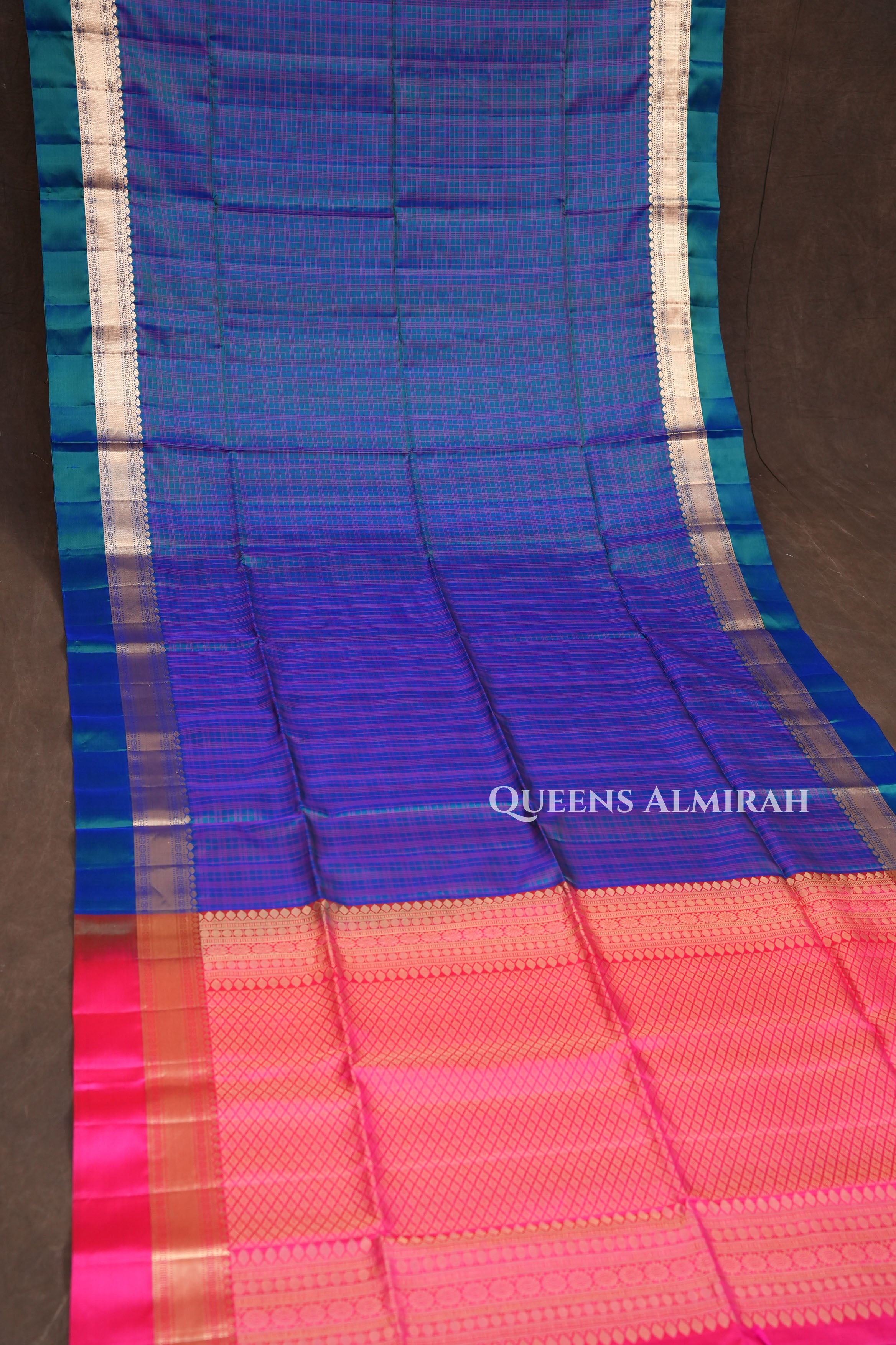 Mayil Kazhuthu Blue With Pink Pure Soft Silk Saree