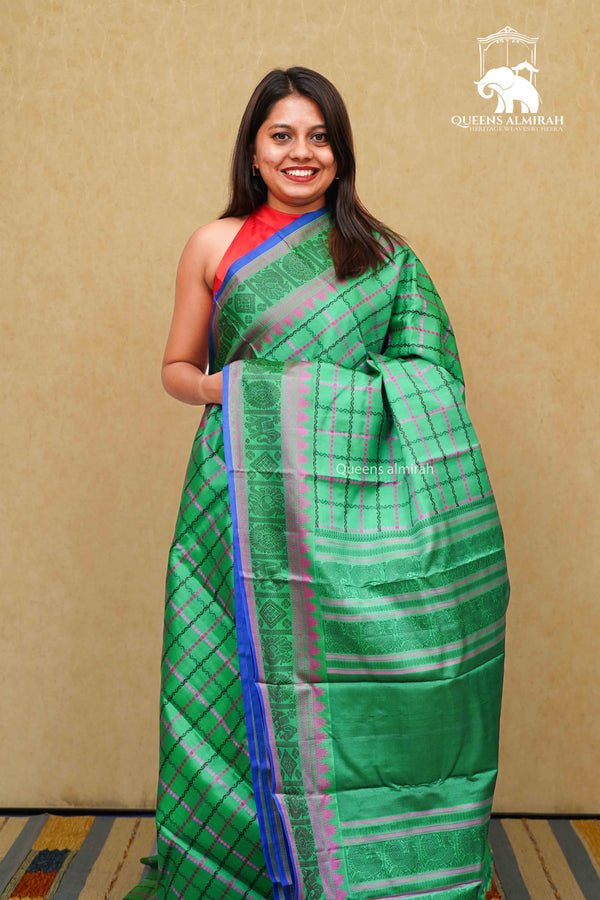 WATER MELON GREEN  KANCHIVARAM SILK SAREE - Queens Jewel Emporium