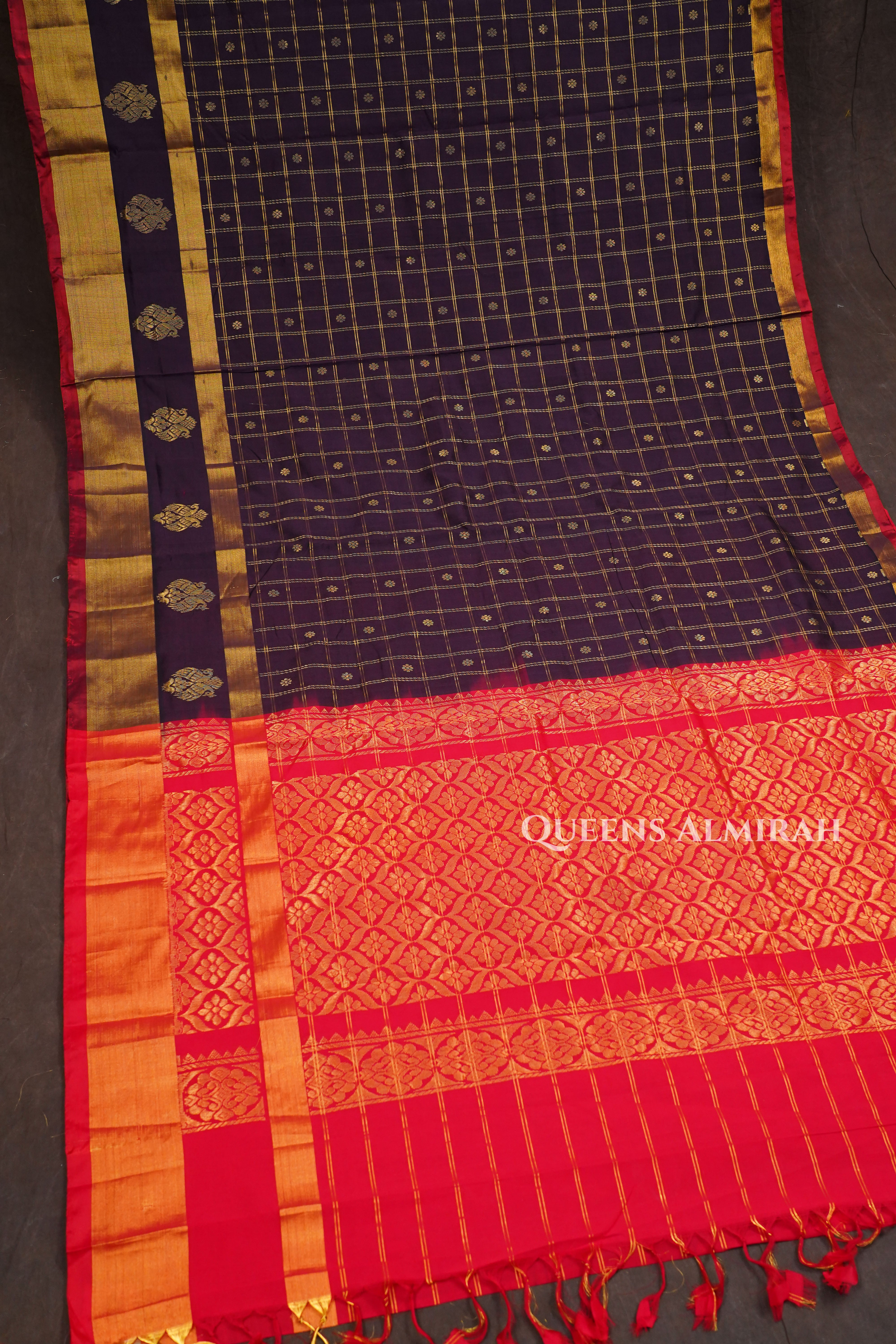 Cocoa Bean With Red Budget Silk Cotton Saree
