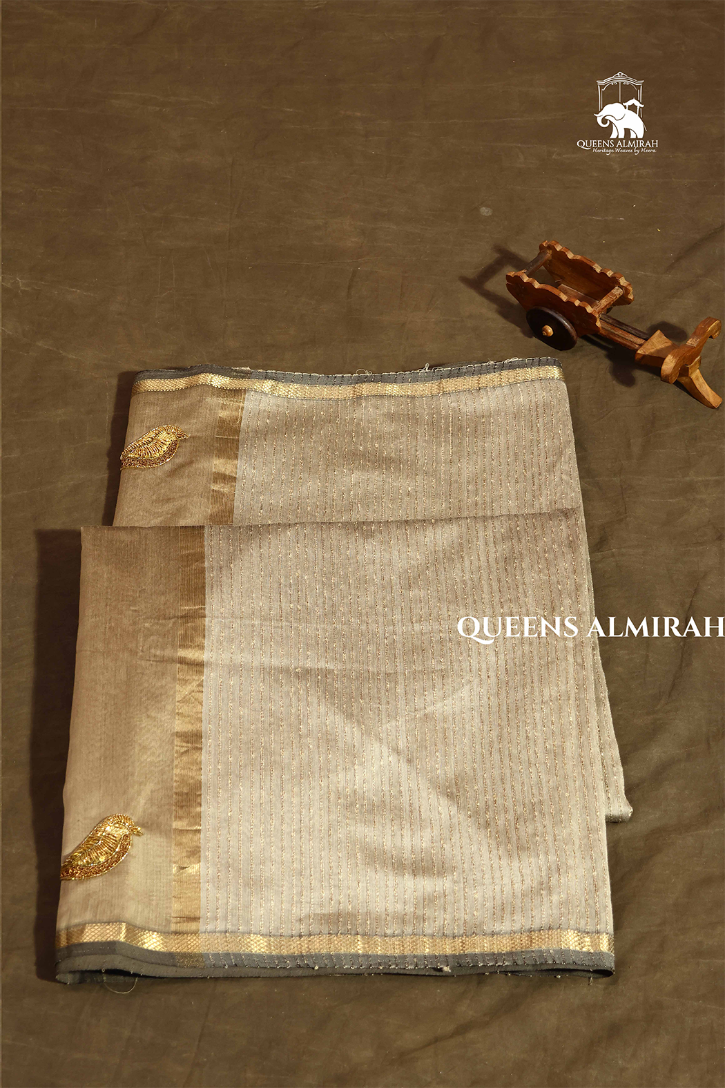 Golden Sand Singara Chittu Handloom Maheshwari Silk Cotton Saree