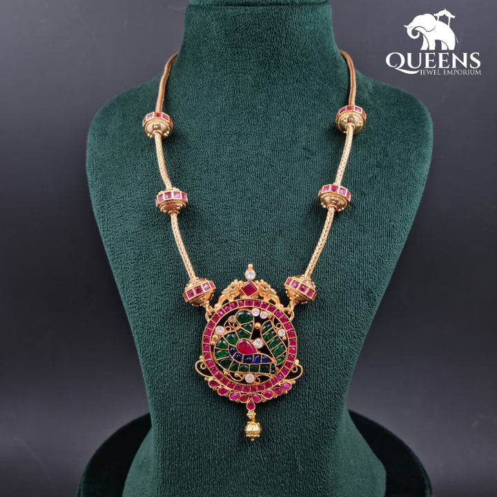 KRITHINIDHI KEMP NECKLACE - Queens Jewel Emporium