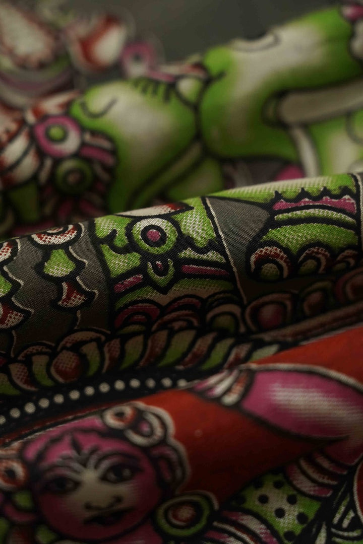LUNAR GREEN WITH GOLDEN BORDER MANGALGIRI SAREE - Queens Jewel Emporium