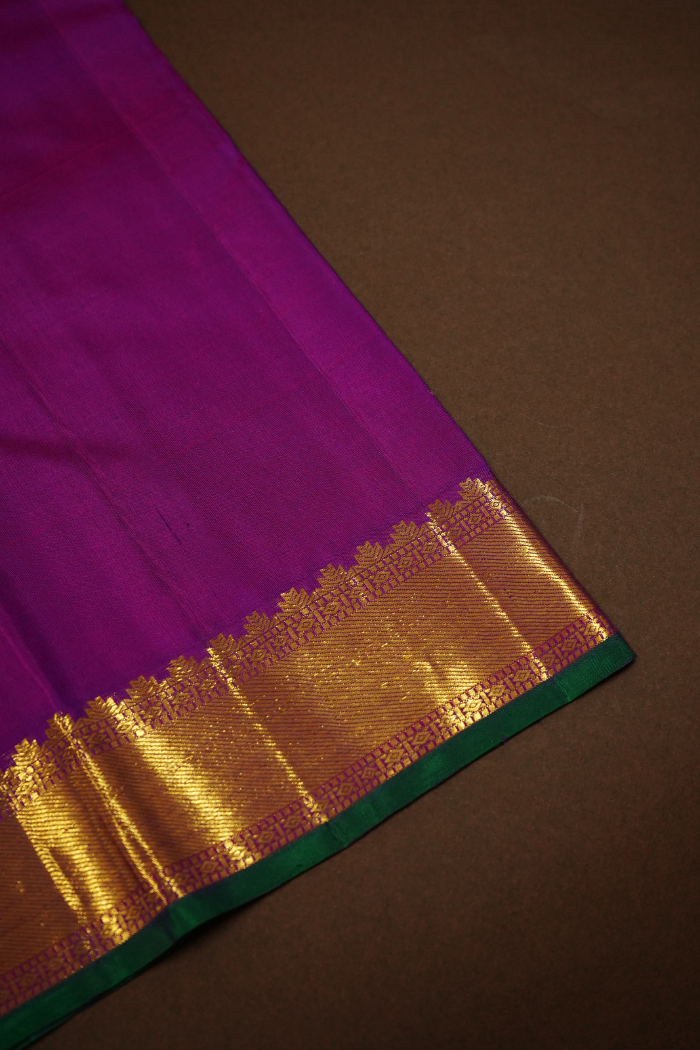 VIOLENT VIOLET WITH DARK MAGENTA PURE KANCHIVARAM SILK SAREE - Queens Jewel Emporium