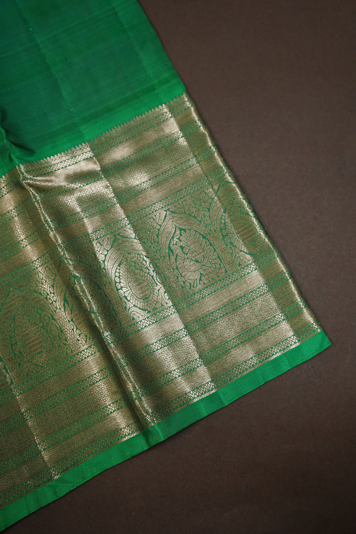 DENIM DARK BLUE WITH LIGHT FOREST GREEN PURE KANCHIVARAM SILK SAREE - Queens Jewel Emporium