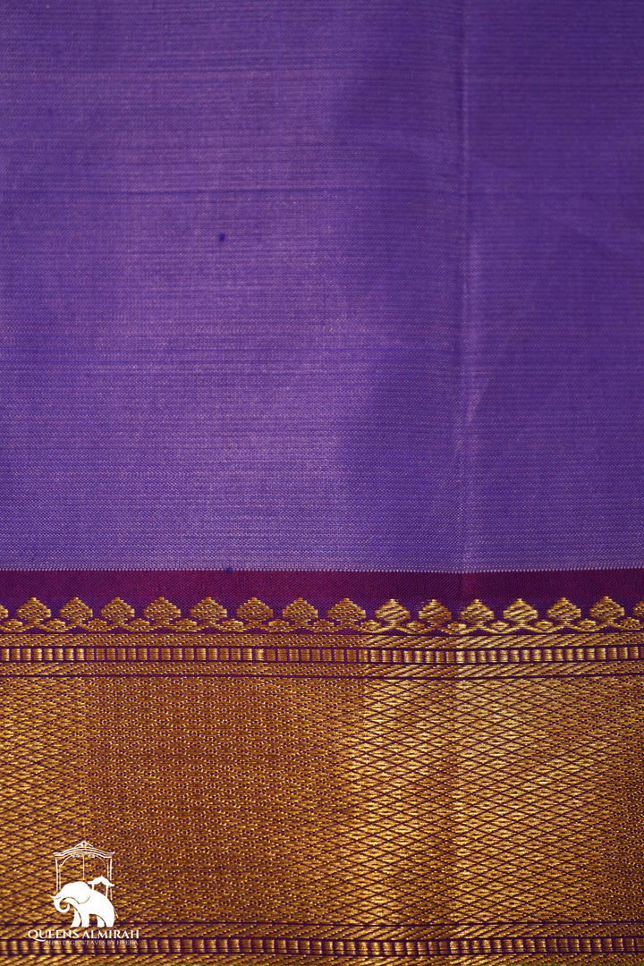 BRIGHT LAVENDAR WITH GOLD BORDER KANCHIVARAM SILK SAREE - Queens Jewel Emporium