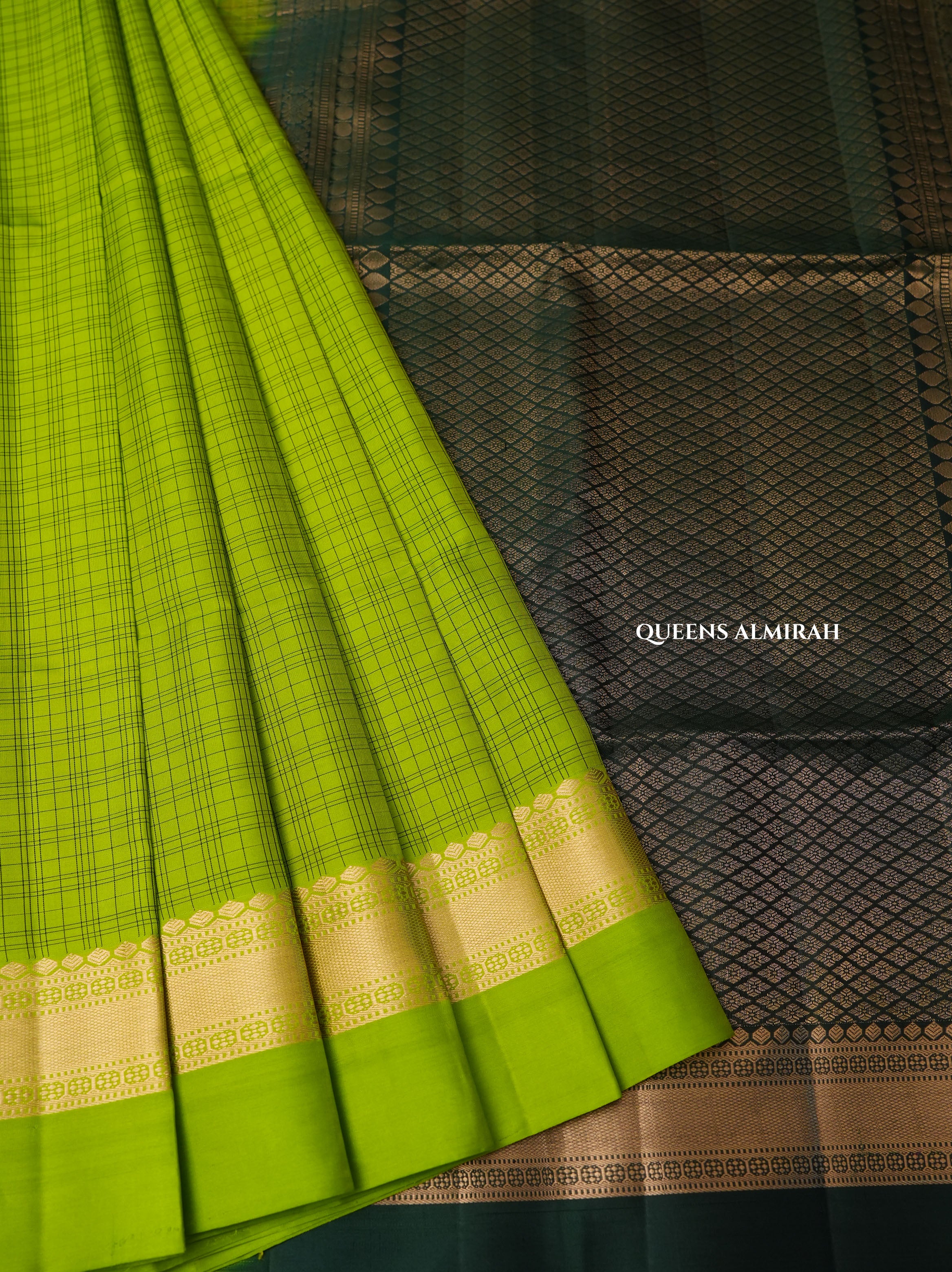 Parrot Green With Dark Green Pure Soft Silk Saree