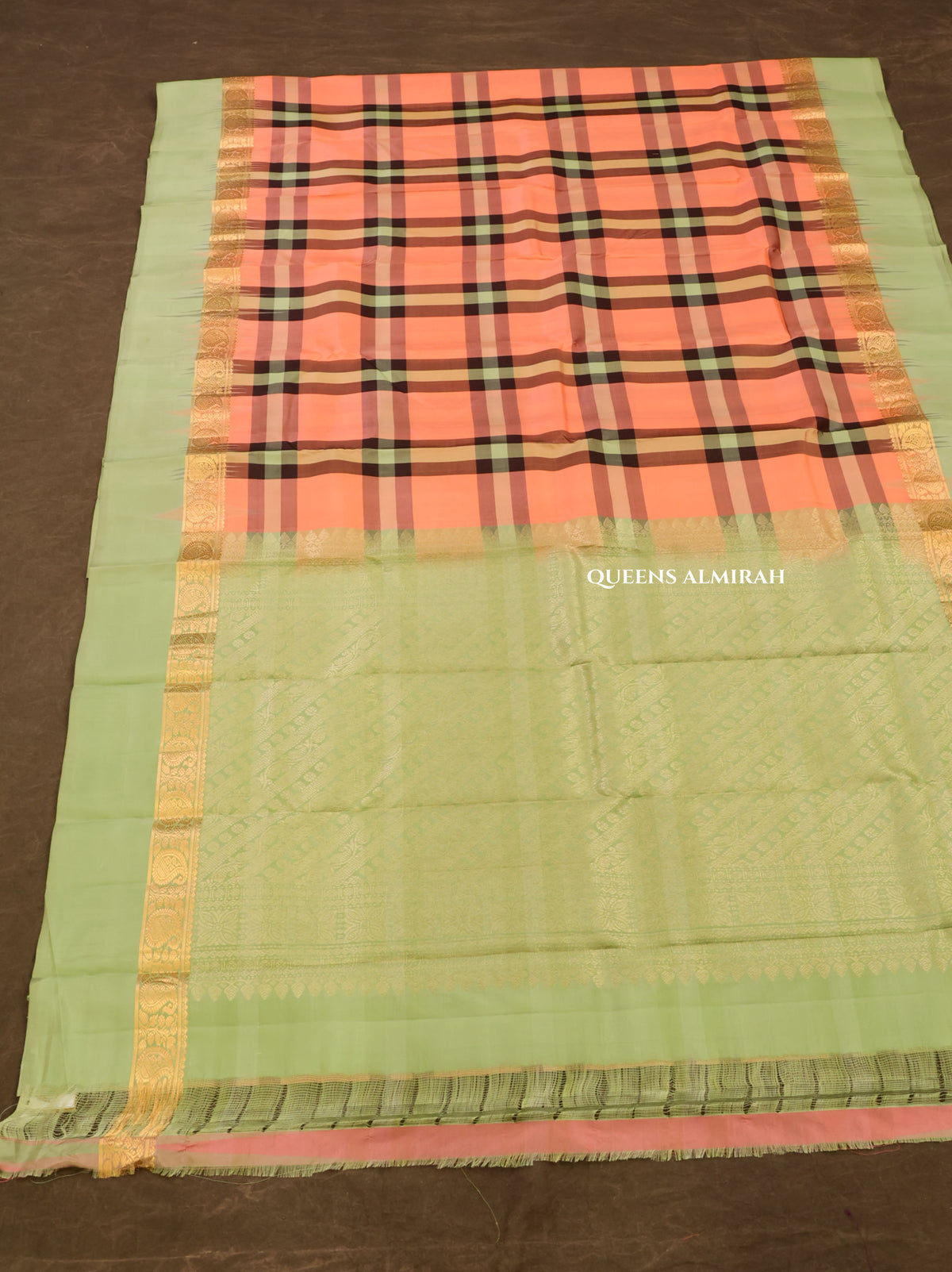 Peach With Green Kattam With Pista Green Pure Kanchivaram Silk Saree