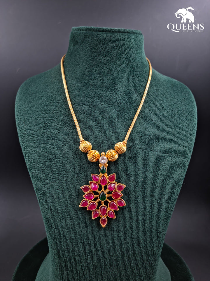 PRARTHANA KEMP NECKLACE-PINK - Queens Jewel Emporium