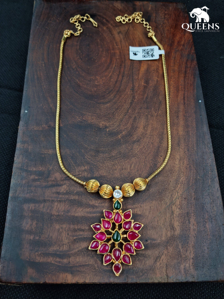 PRARTHANA KEMP NECKLACE-PINK - Queens Jewel Emporium