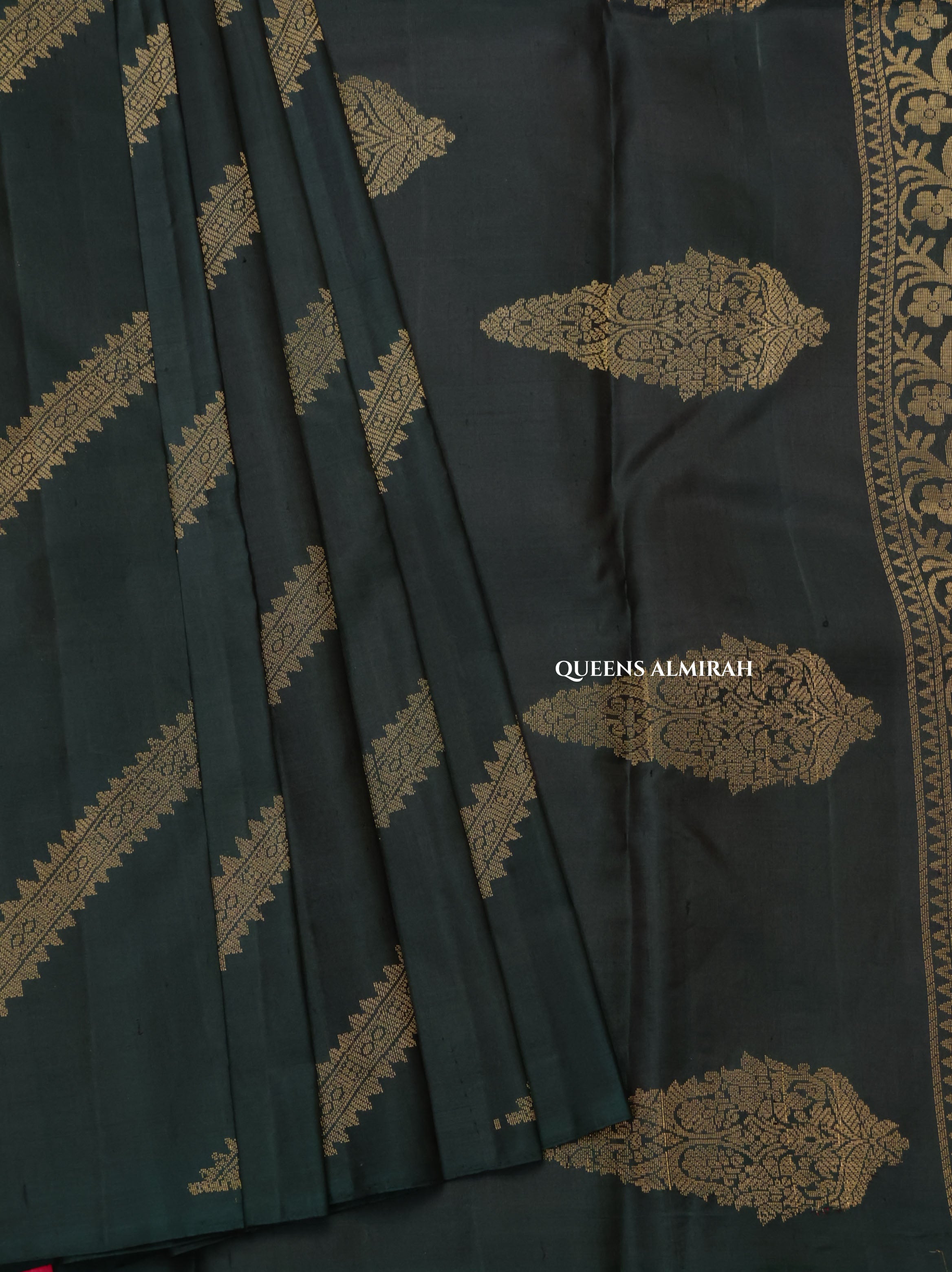 Dark Bottle Green Pure Kanchivaram Silk Saree