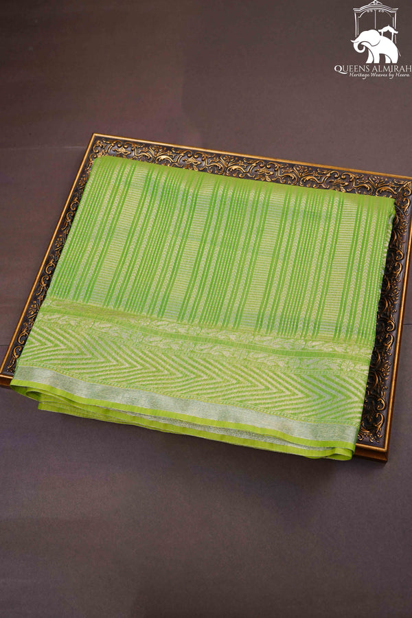 AVOCADO GREEN PURE SILK COTTON SAREE - Queens Jewel Emporium
