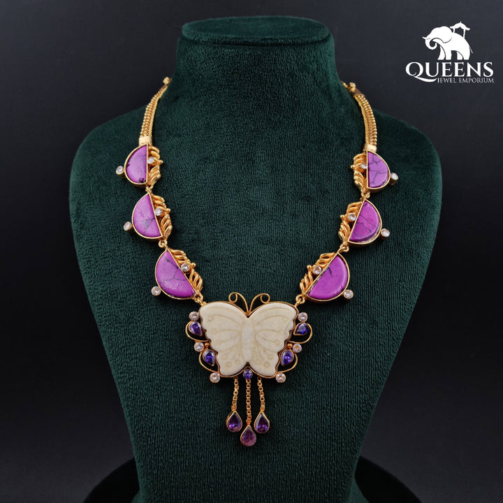 THUHIL KEMP NECKLACE - Queens Jewel Emporium