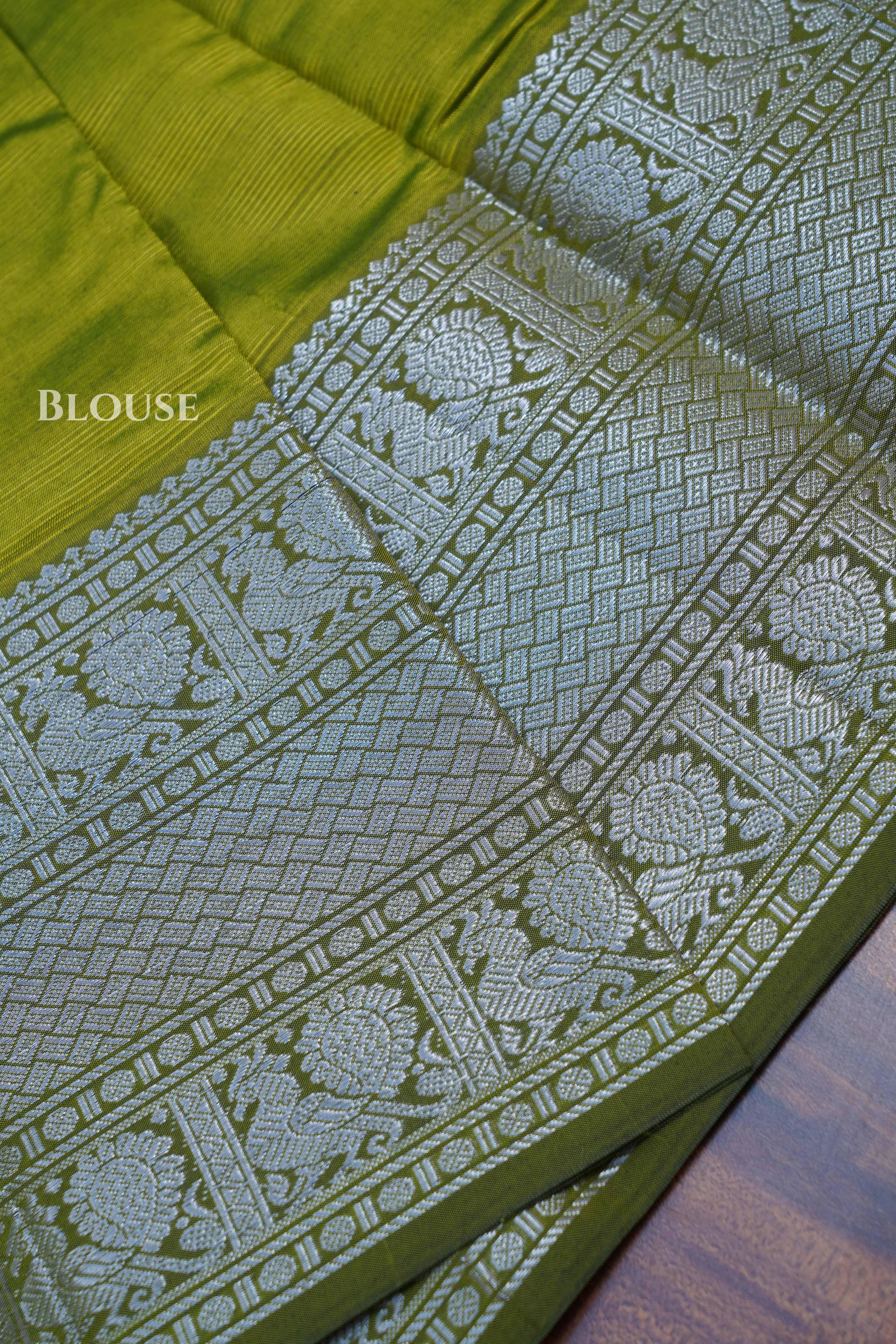 Yellowish Green Mangalgiri Saree