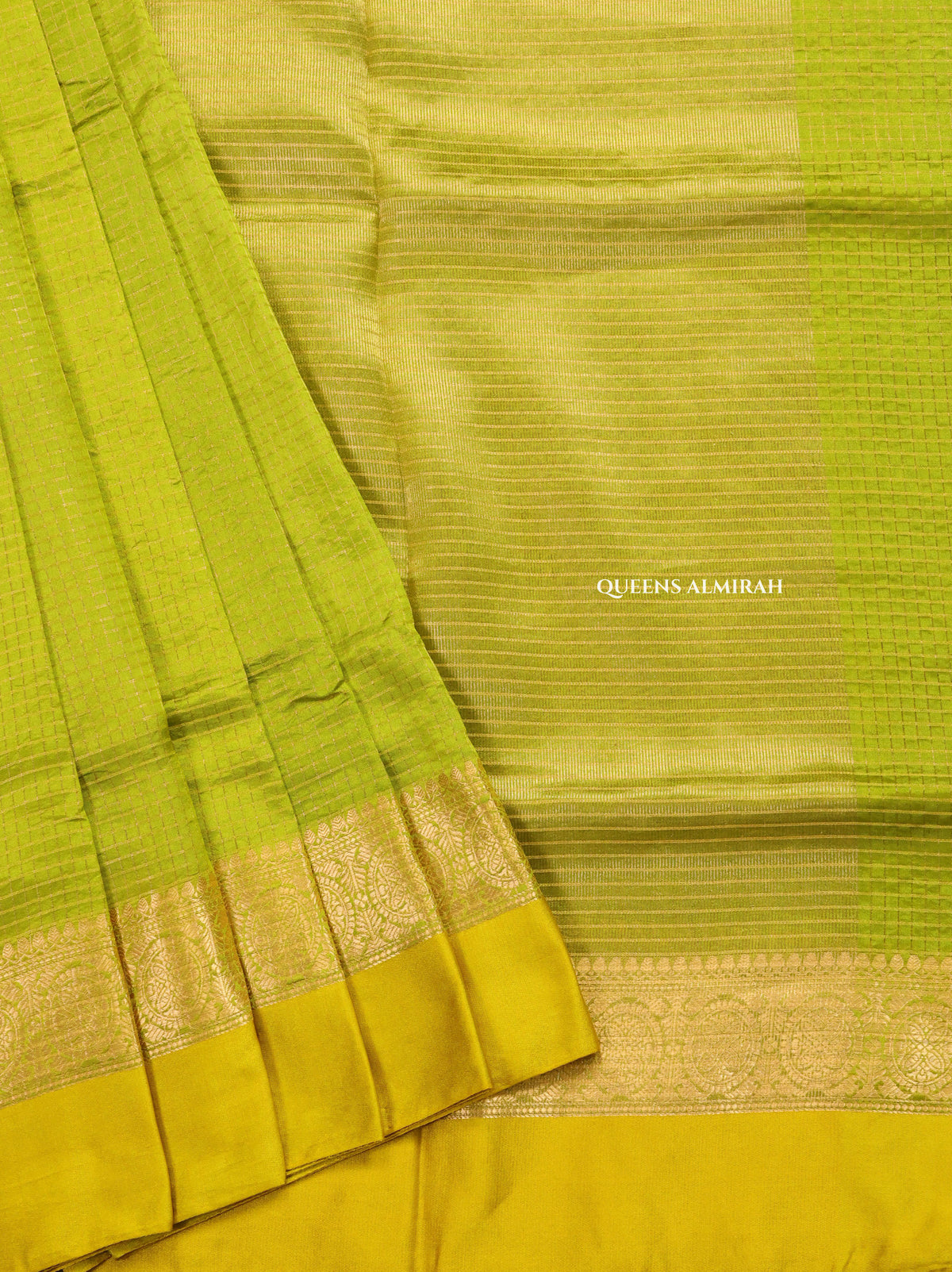 Parrot Green Maheshwari Silk Saree