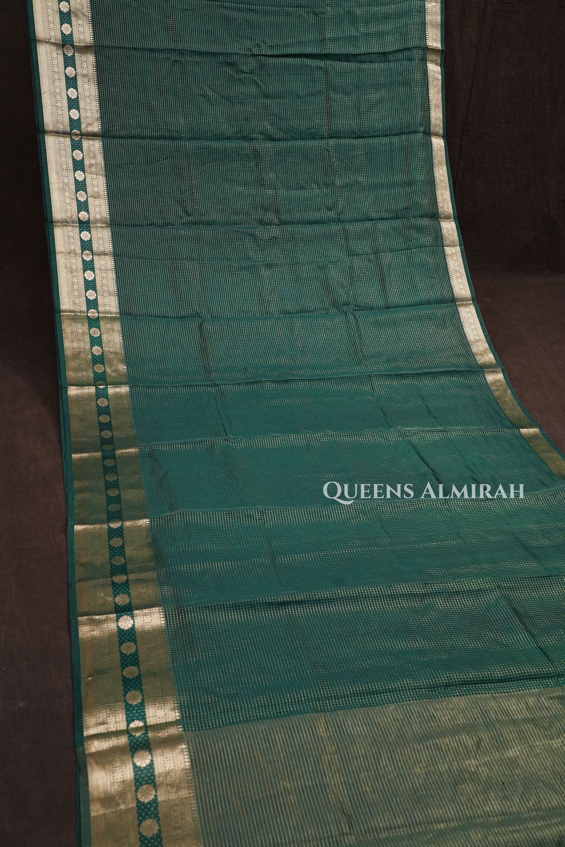 Bottle Green Maheshwari Silk Saree