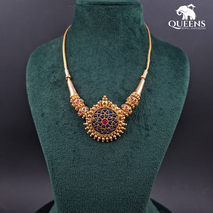 VAANATHI KEMP NECKLACE - Queens Jewel Emporium