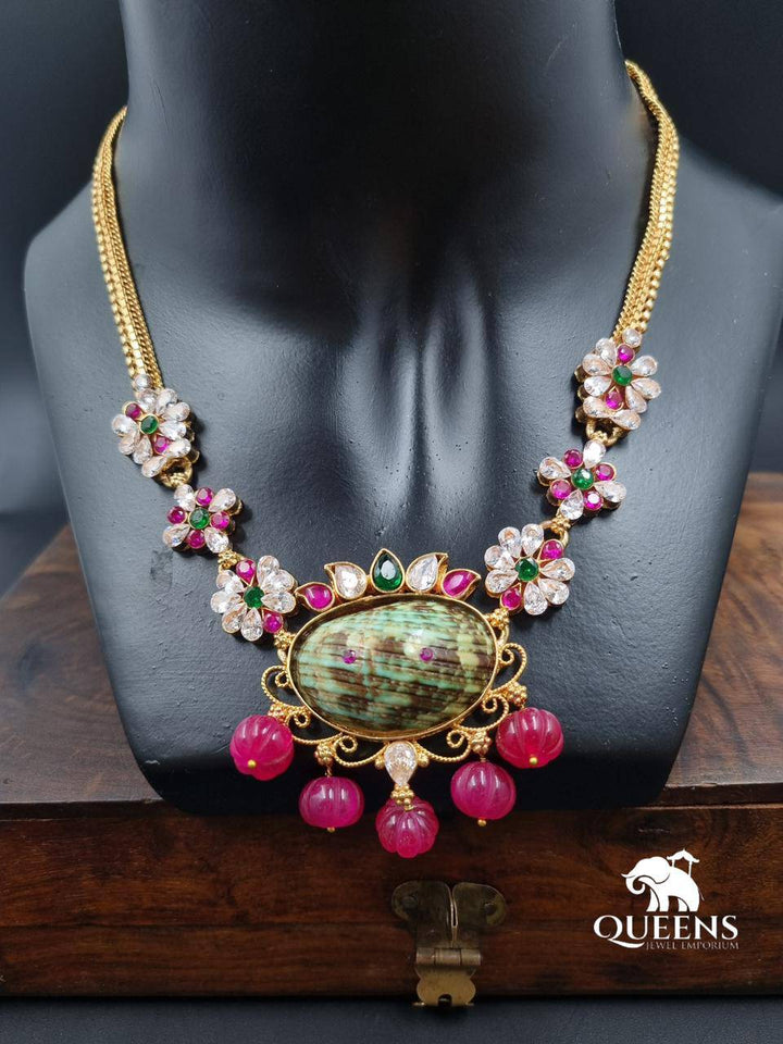 POORVI NECKLACE - Queens Jewel Emporium