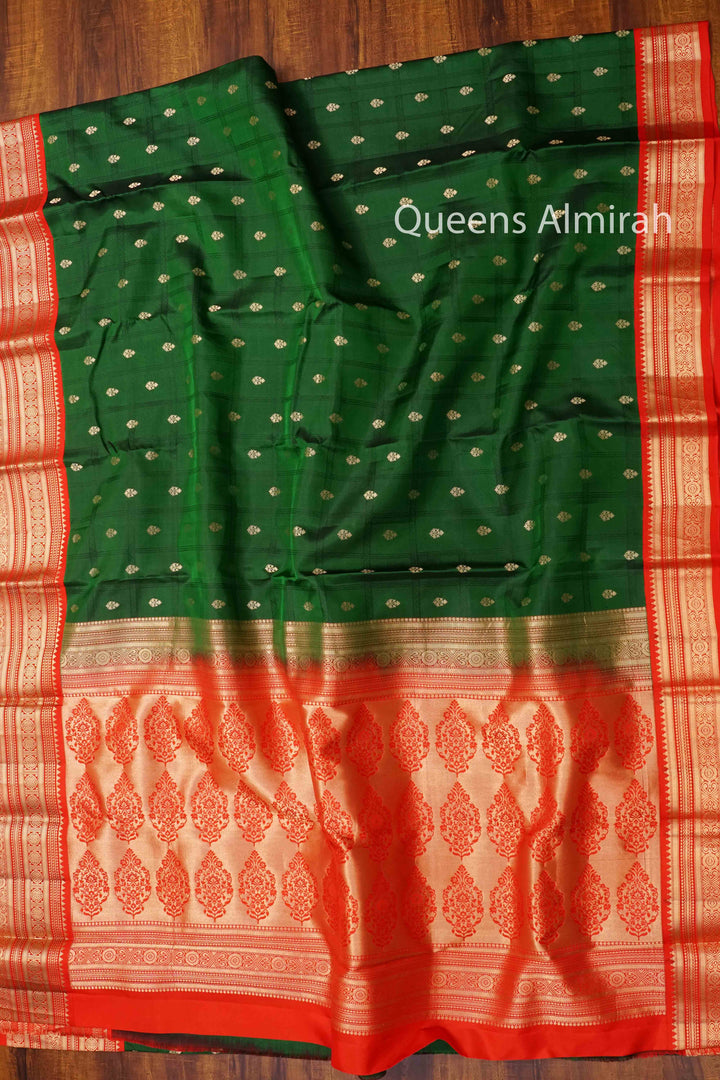 LEAF GREEN WITH RED PURE KANCHIVARAM SILK SAREE - Queens Jewel Emporium