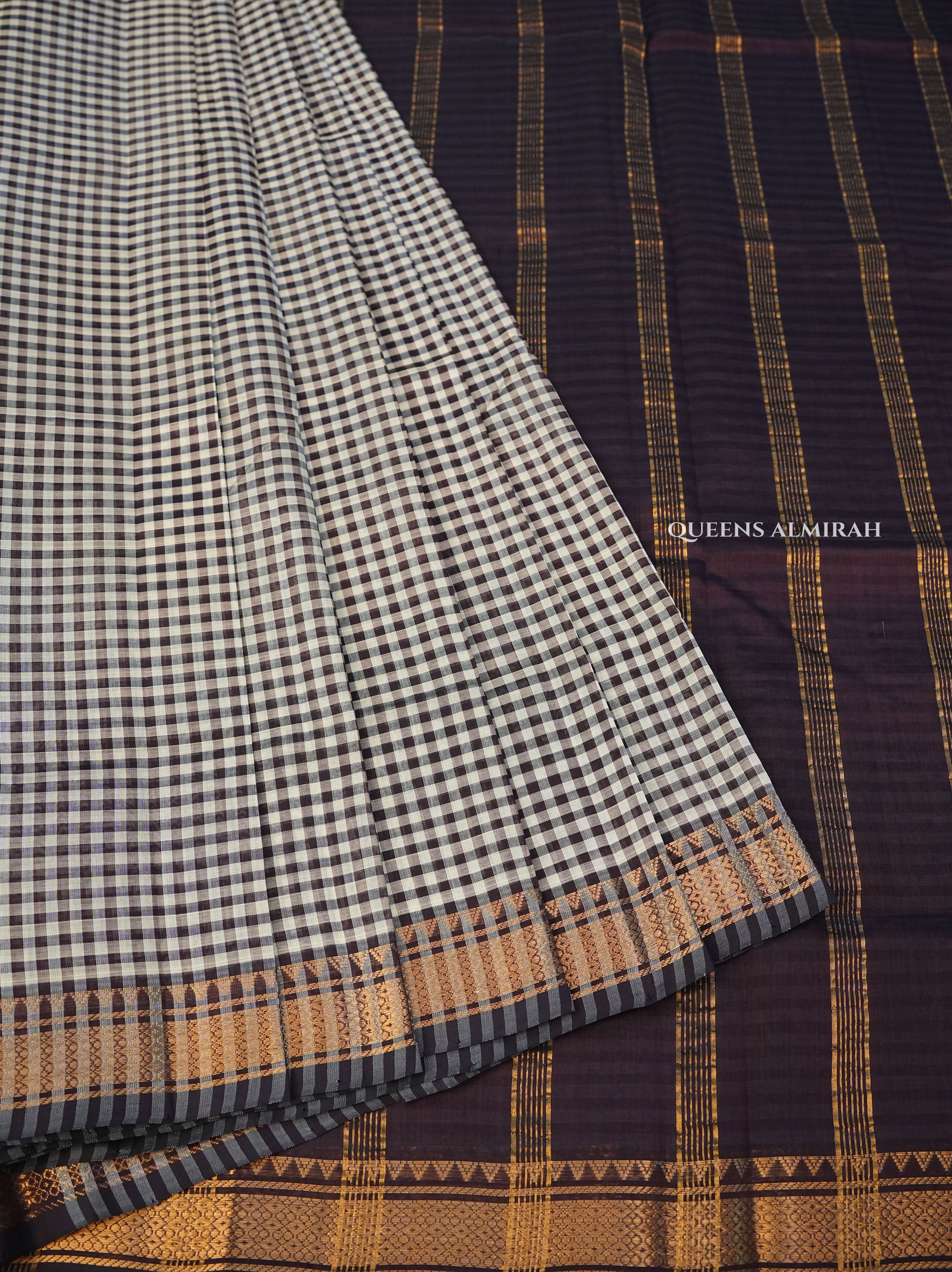 White And Black Kattam Pure Silk Cotton Saree