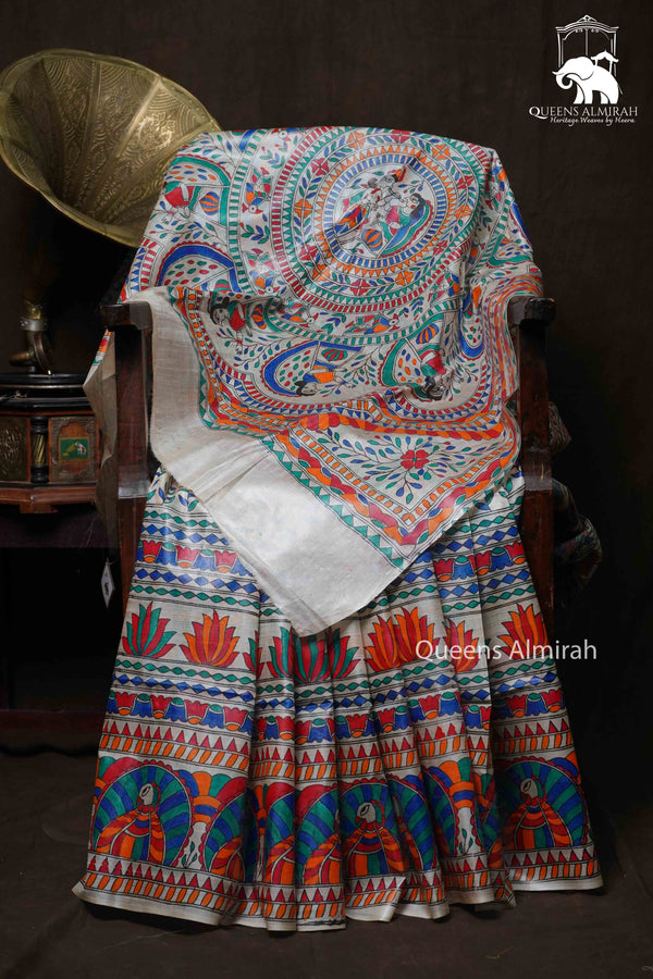 OFF WHITE MADHUBANI HAND PAINTED PURE TUSSAR SILK SAREE 12 - Queens Jewel Emporium
